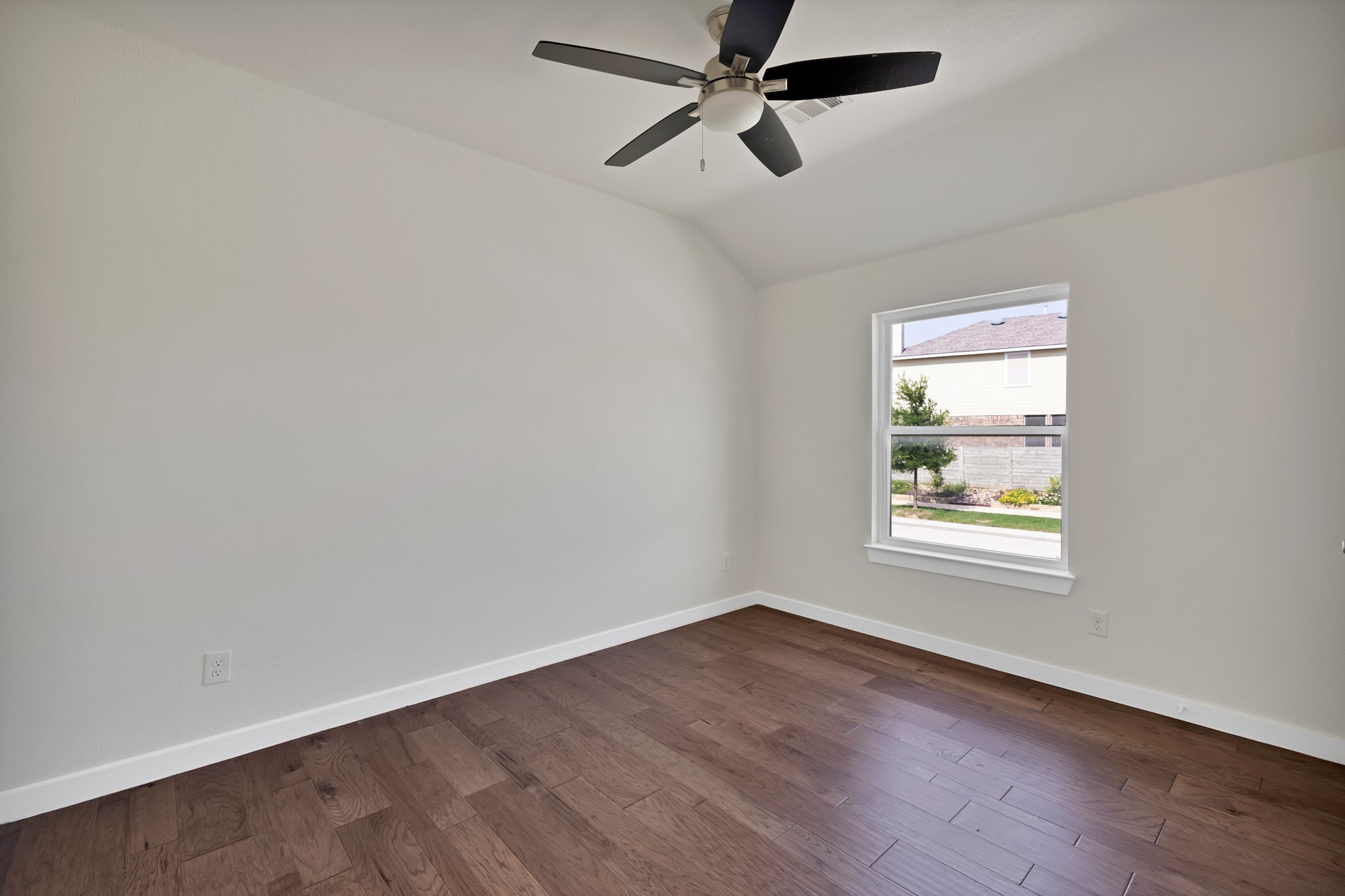 1800 6th Street