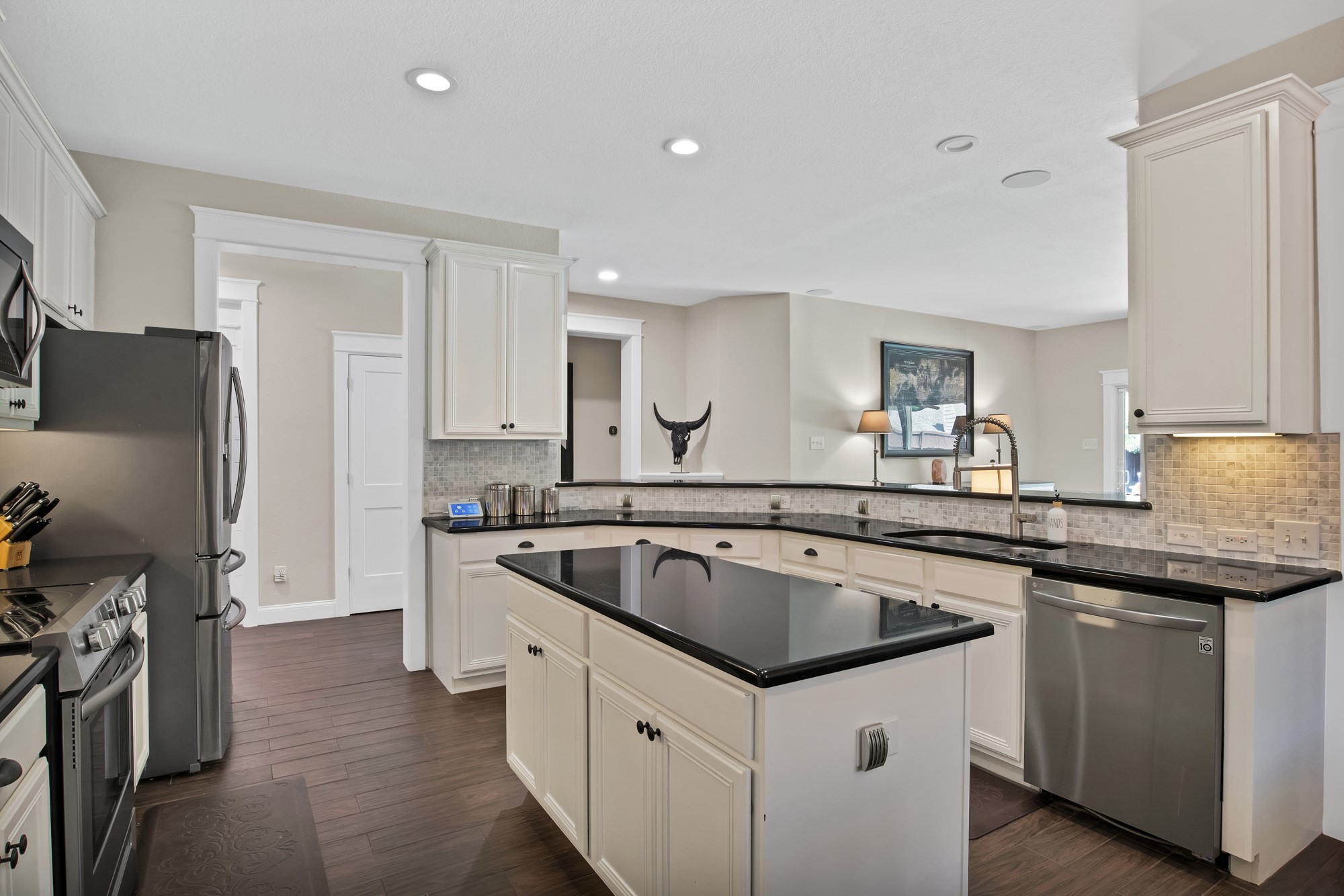 15721 Ringdove Court