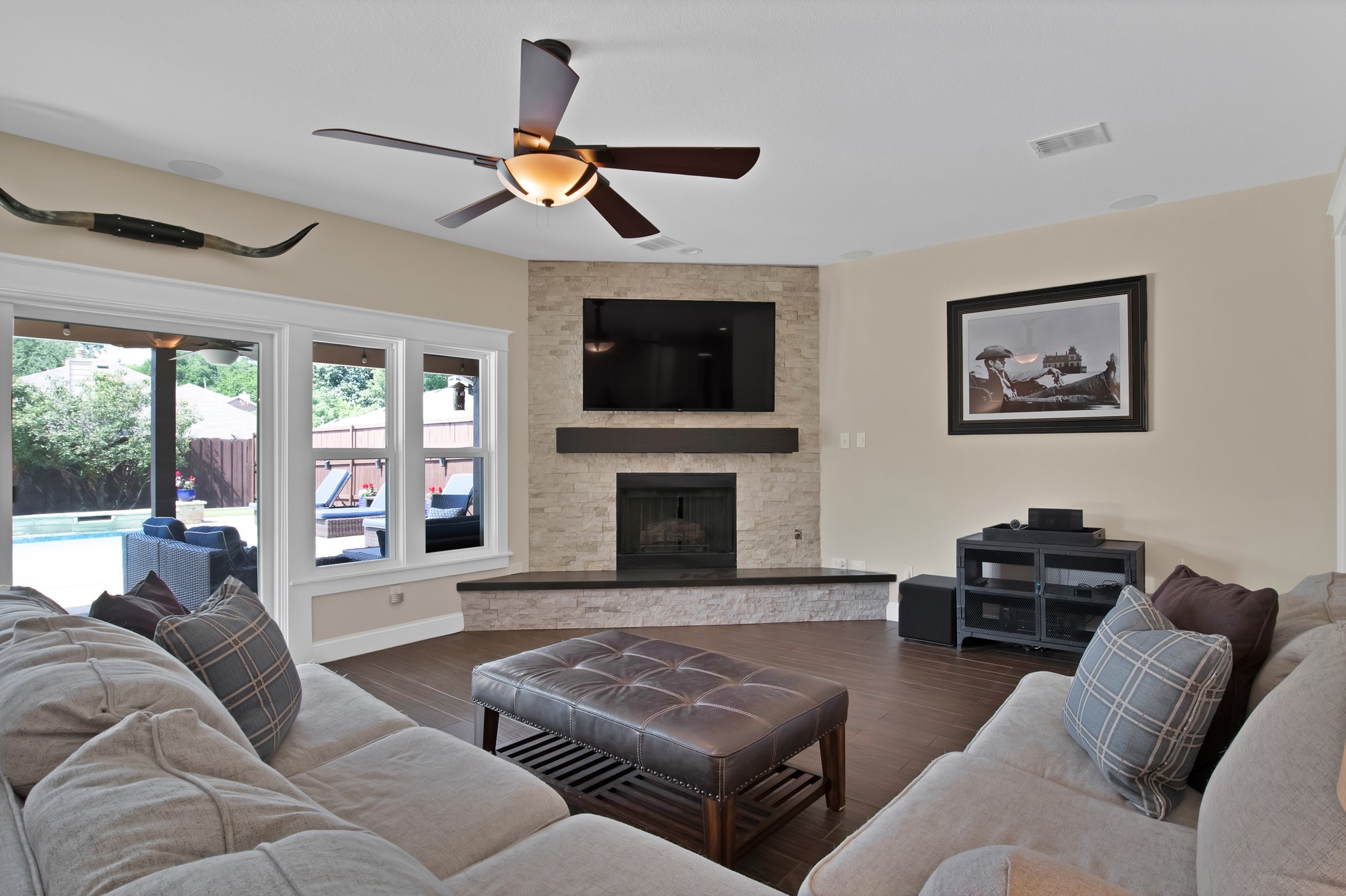 15721 Ringdove Court