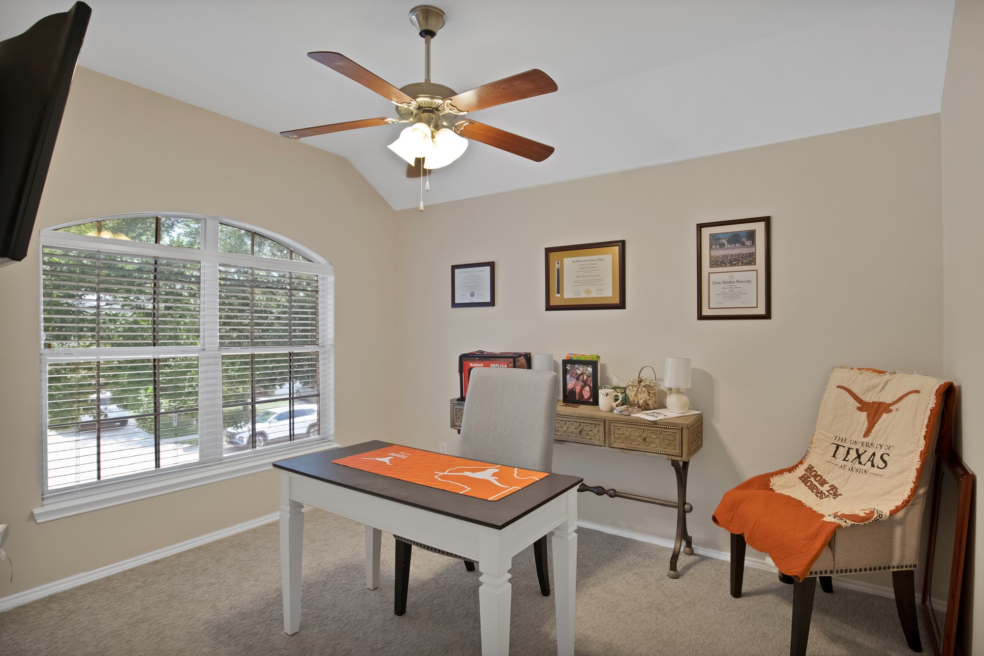 15721 Ringdove Court