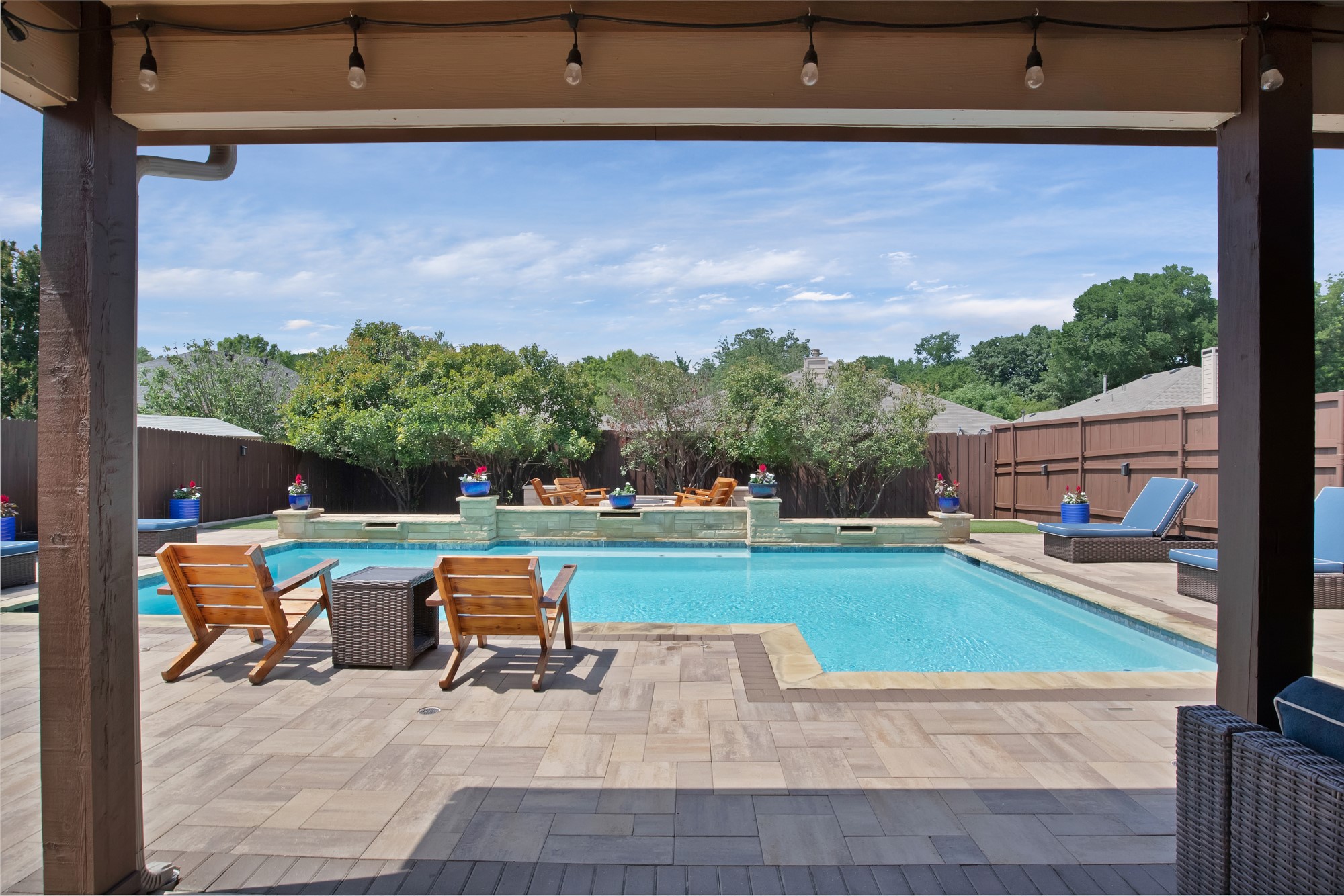 15721 Ringdove Court