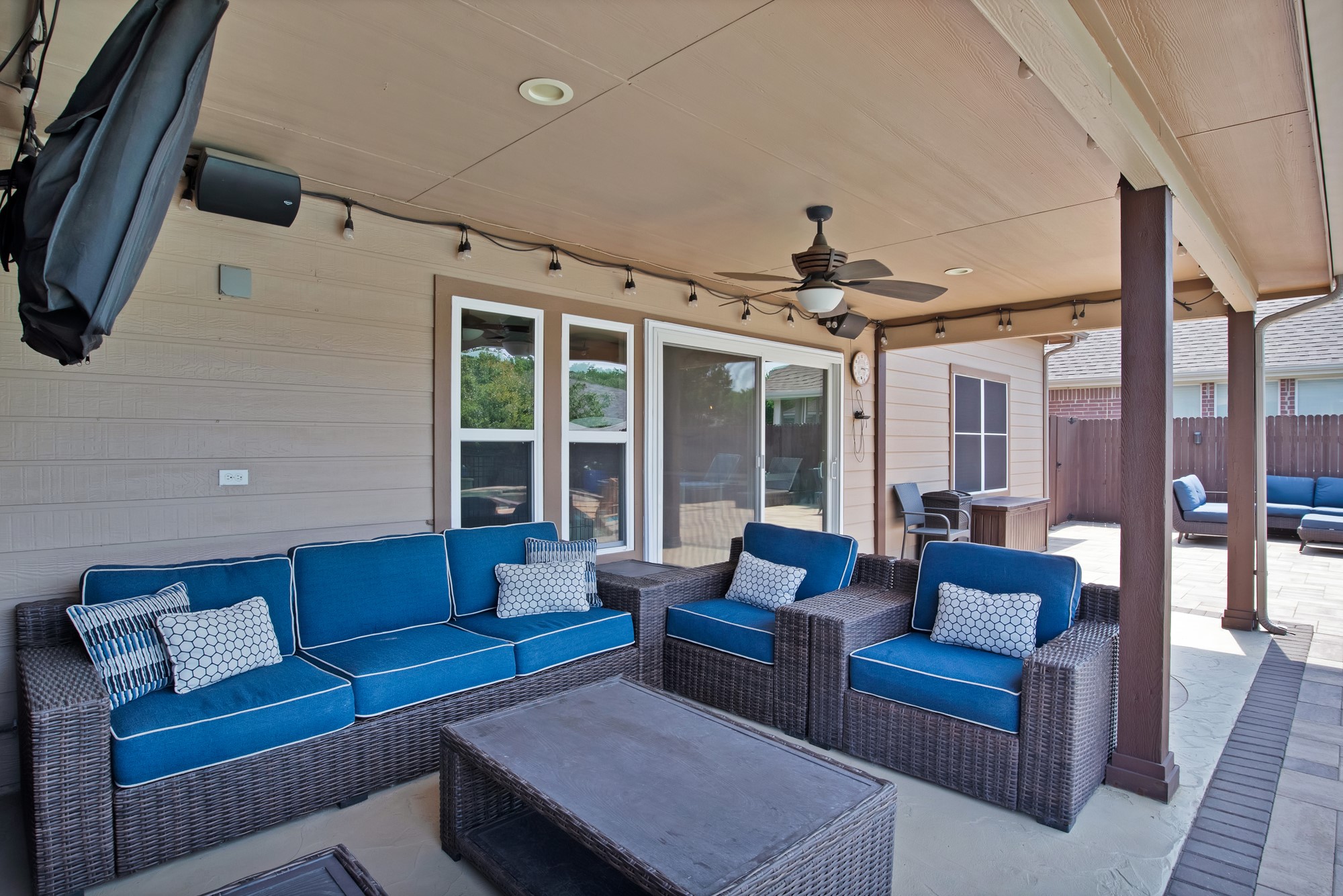 15721 Ringdove Court