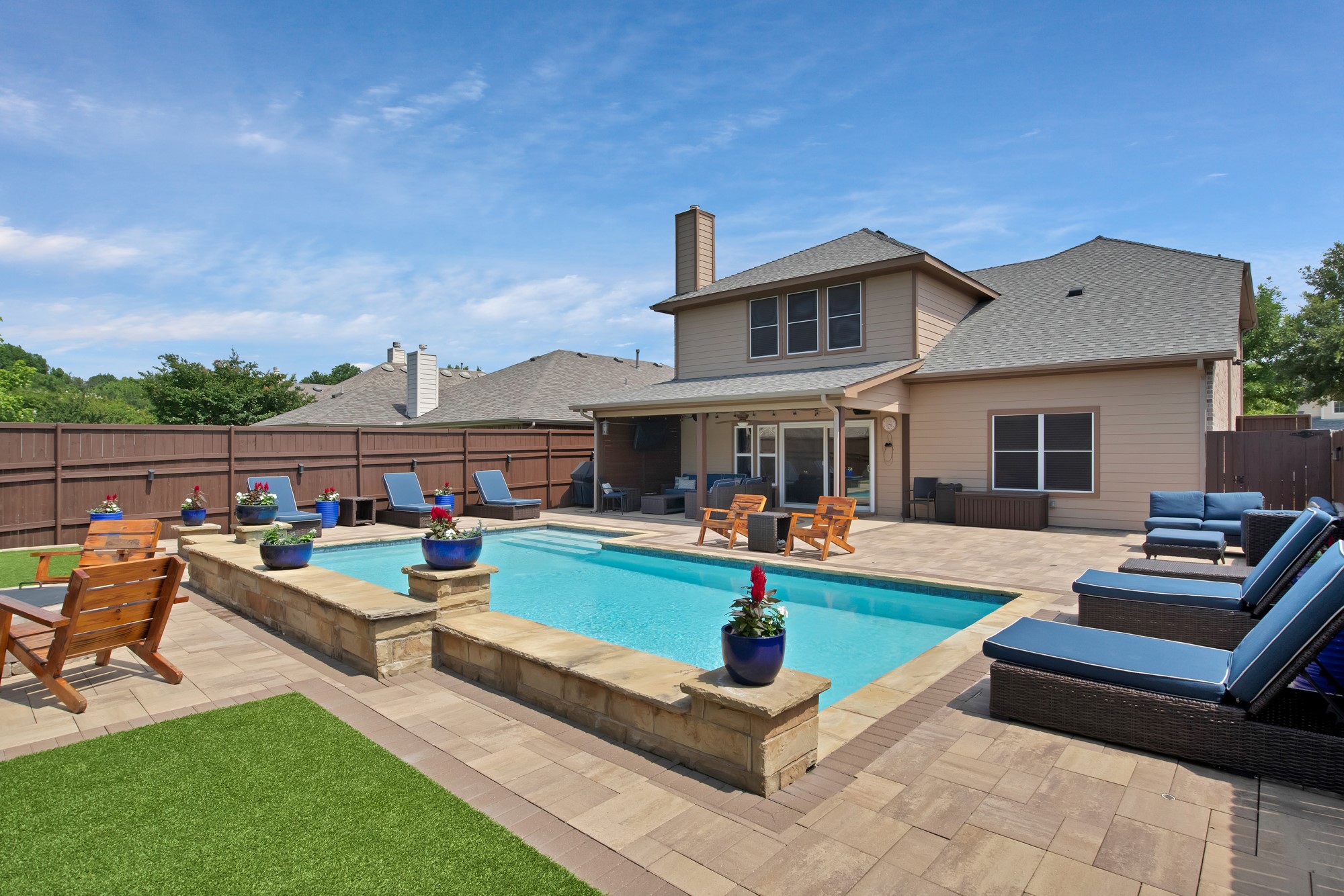 15721 Ringdove Court