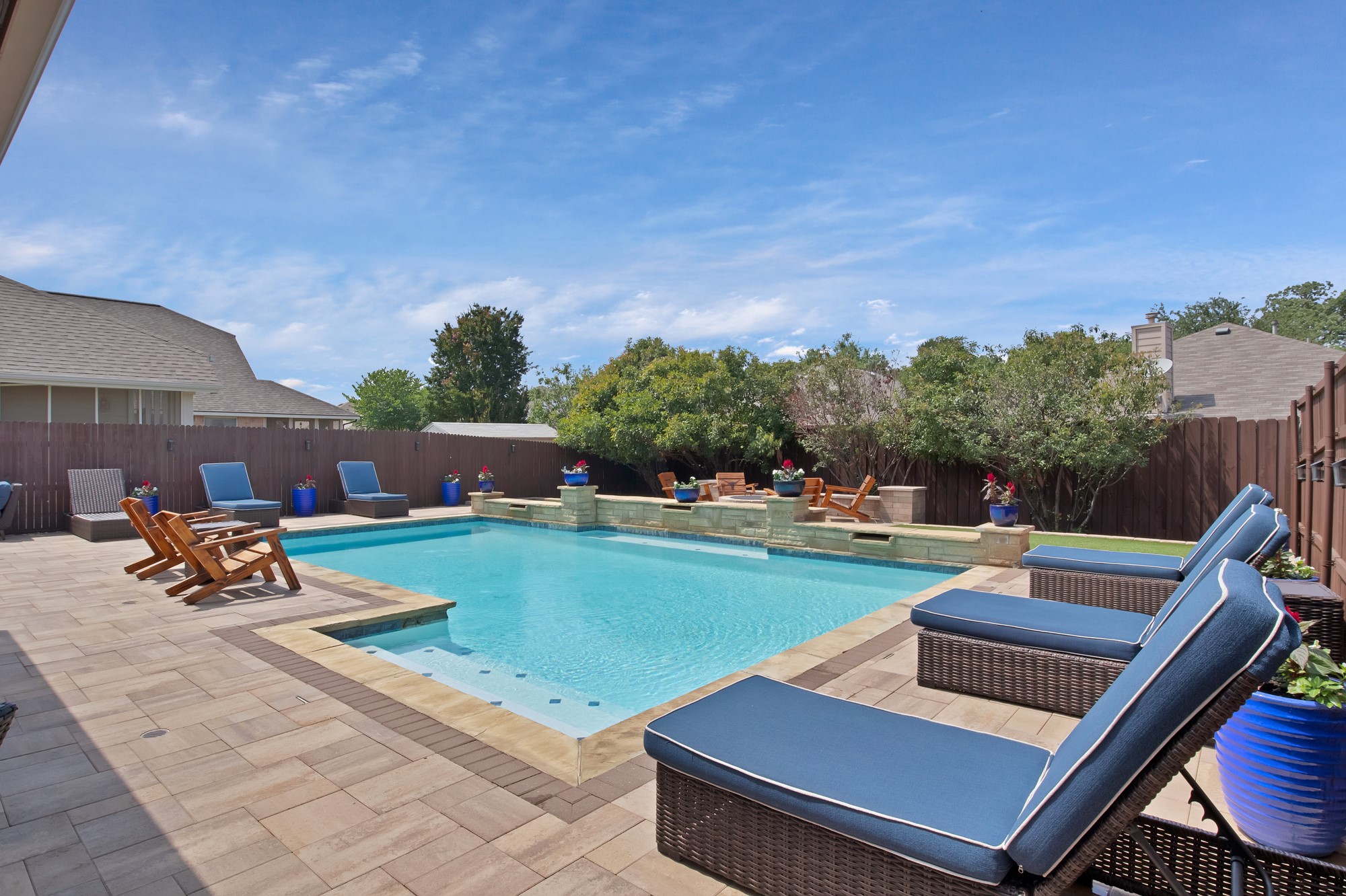 15721 Ringdove Court