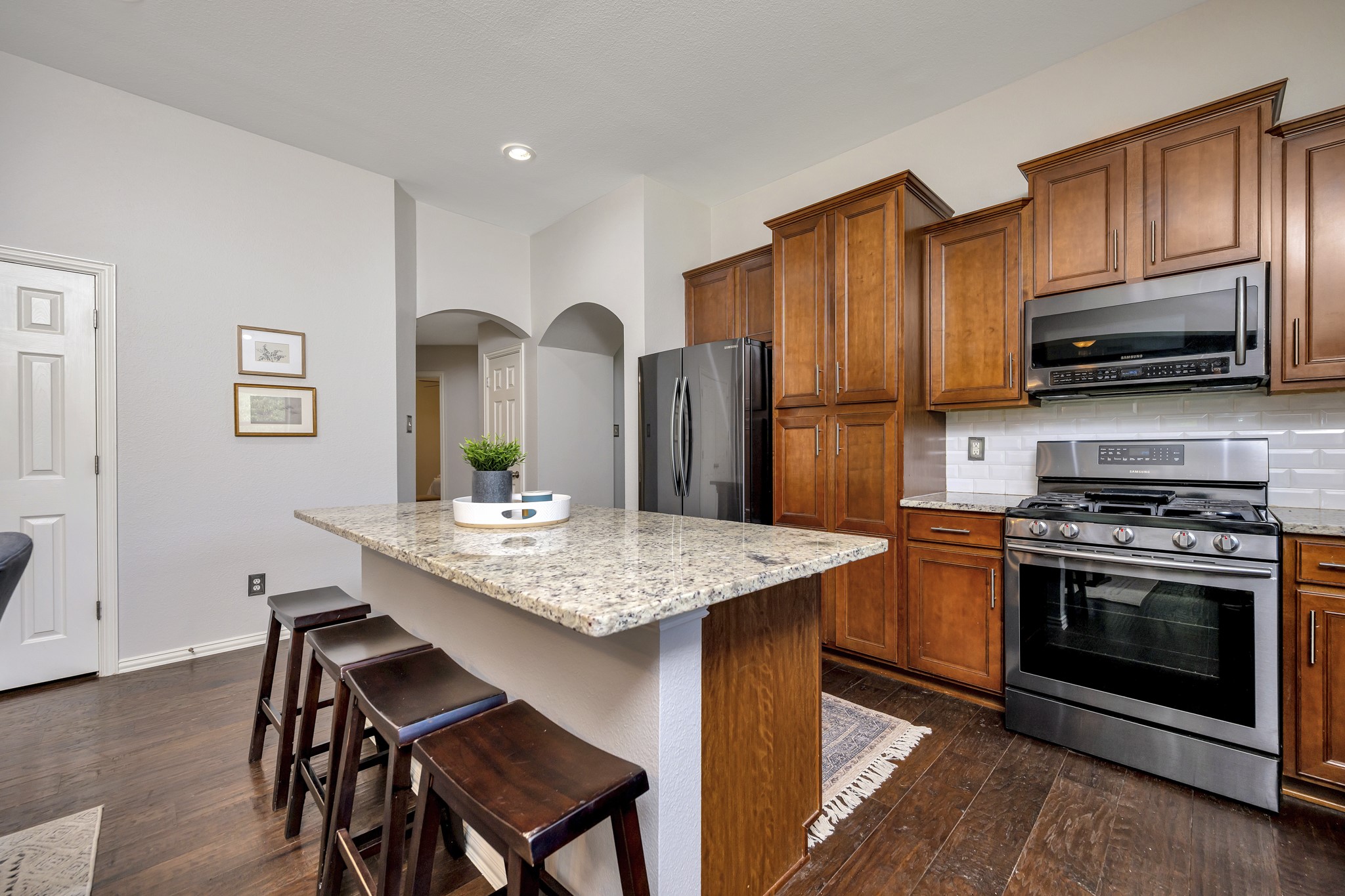 12400 Outlook Avenue