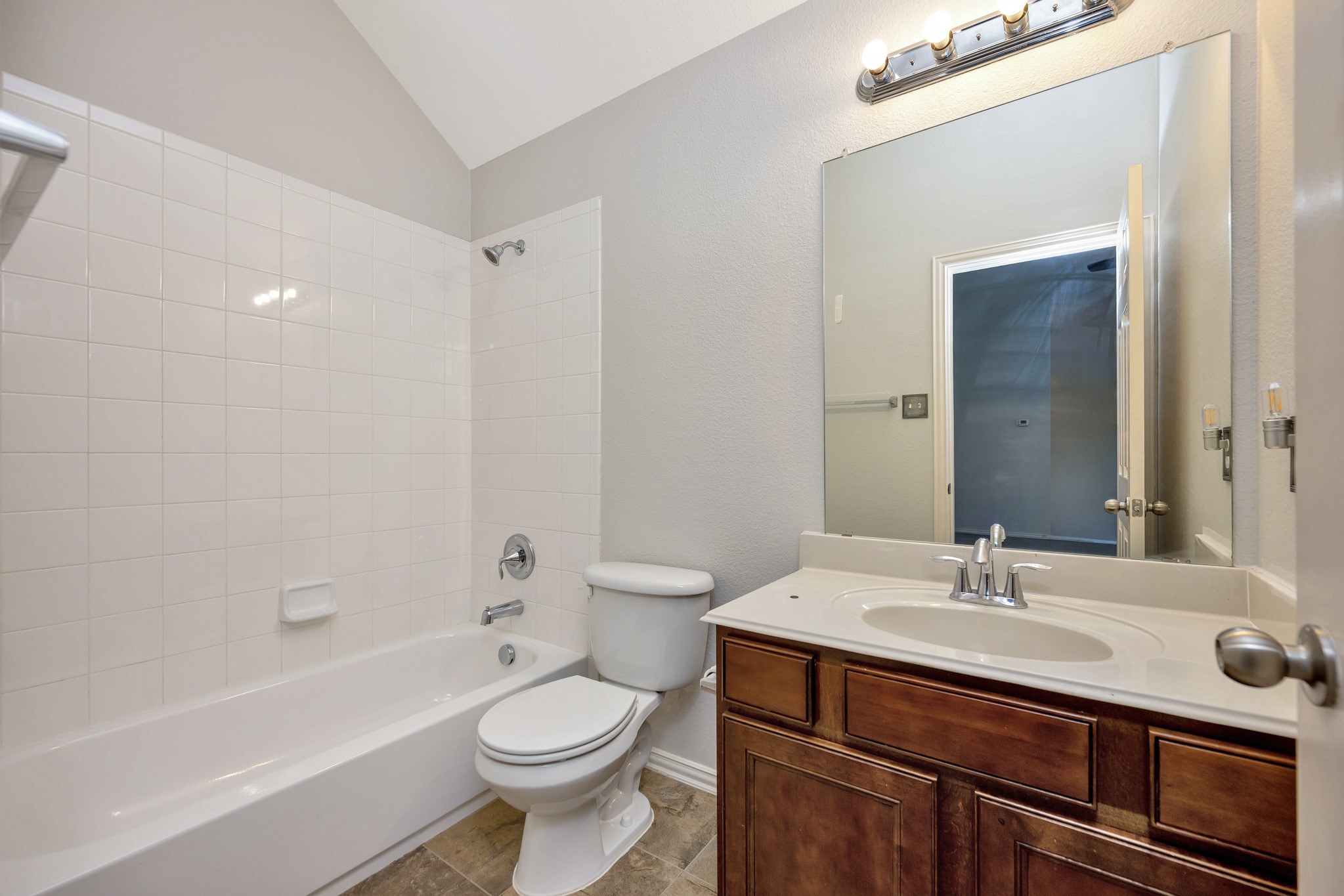 12400 Outlook Avenue