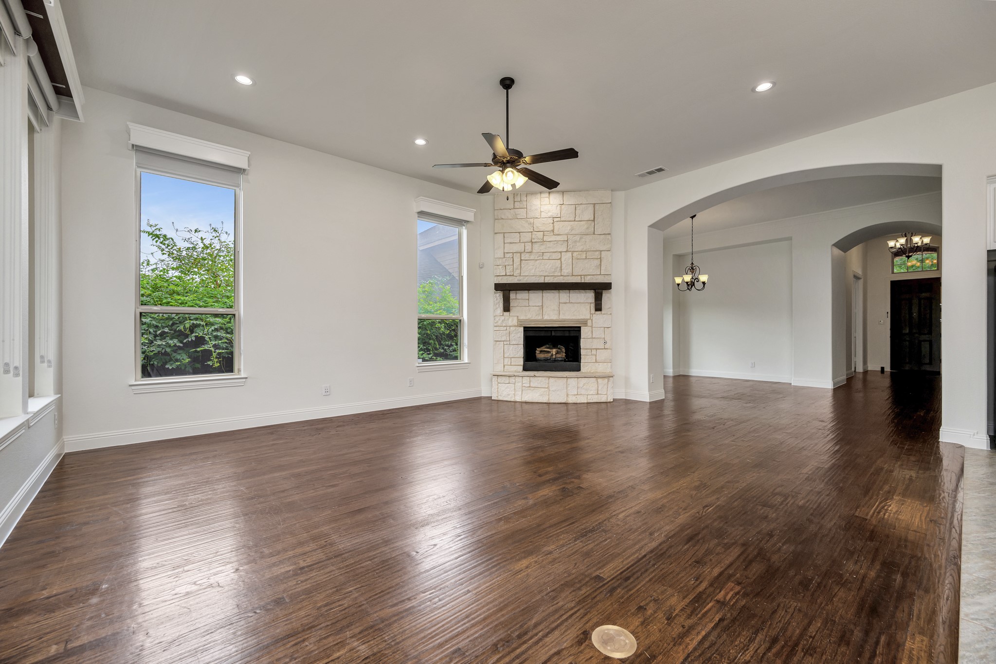 912 Champions Court