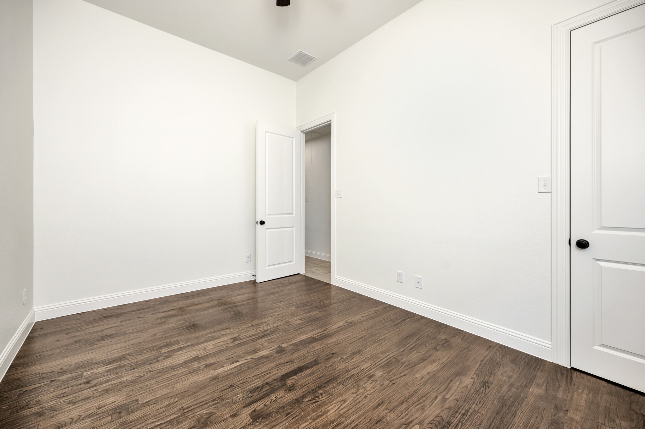912 Champions Court