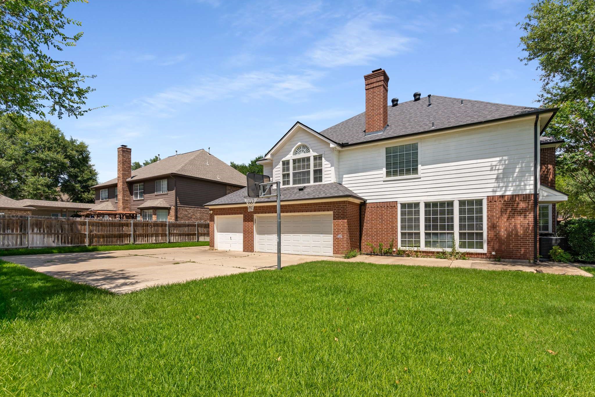 102 Starling Court