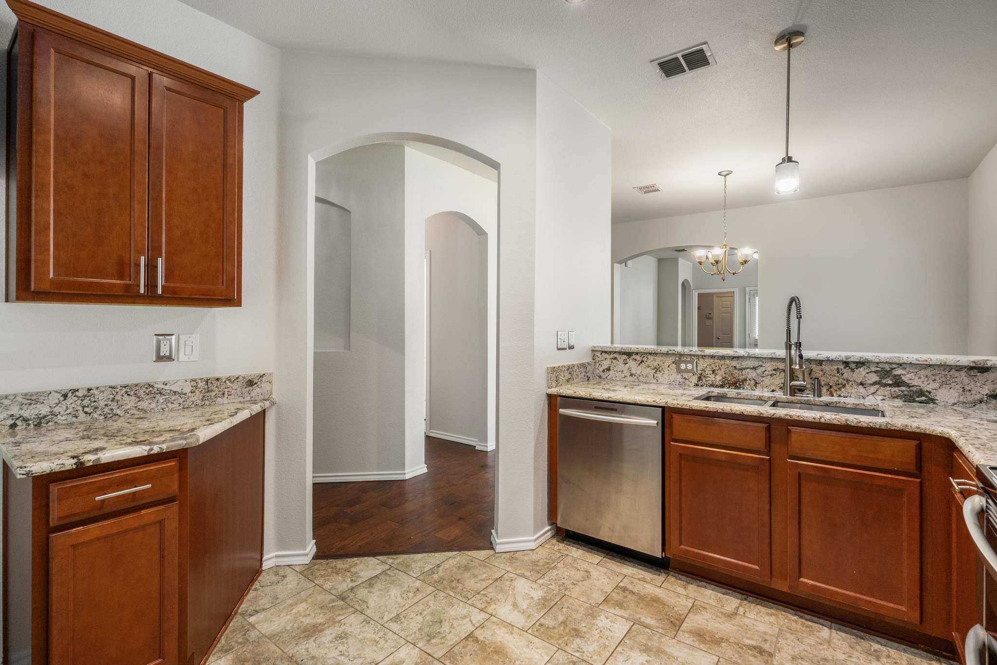 10969 Colonial Heights Lane
