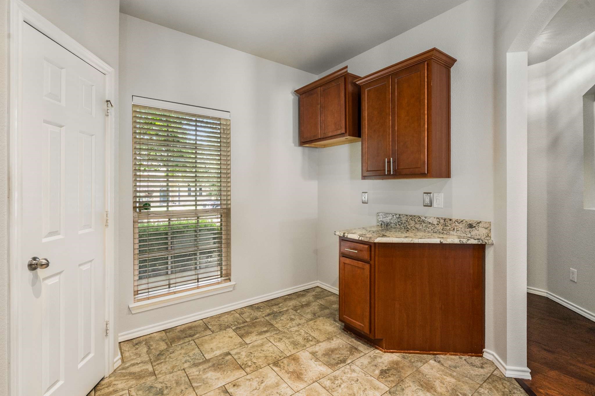 10969 Colonial Heights Lane
