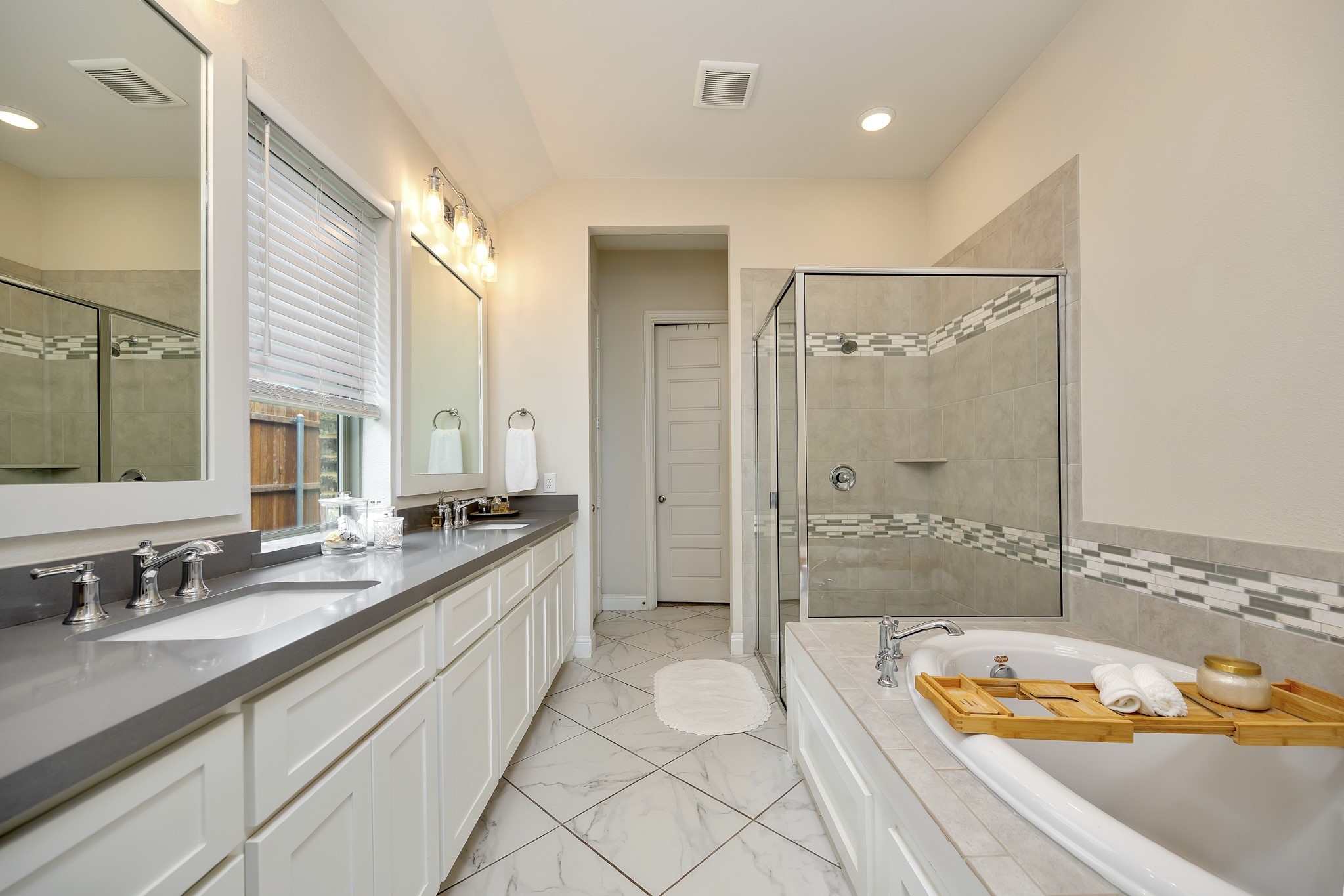 14224 Spitfire Trail