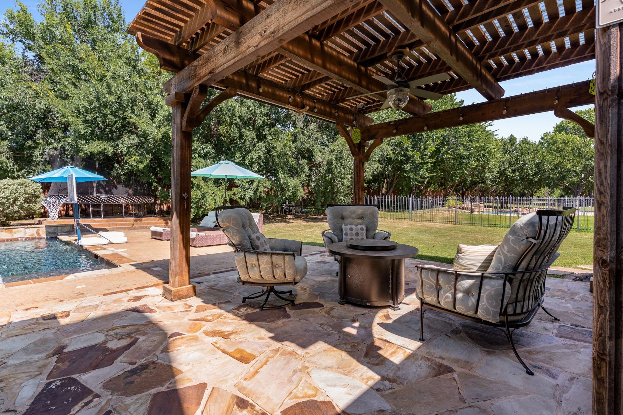 1010 Deer Hollow Boulevard