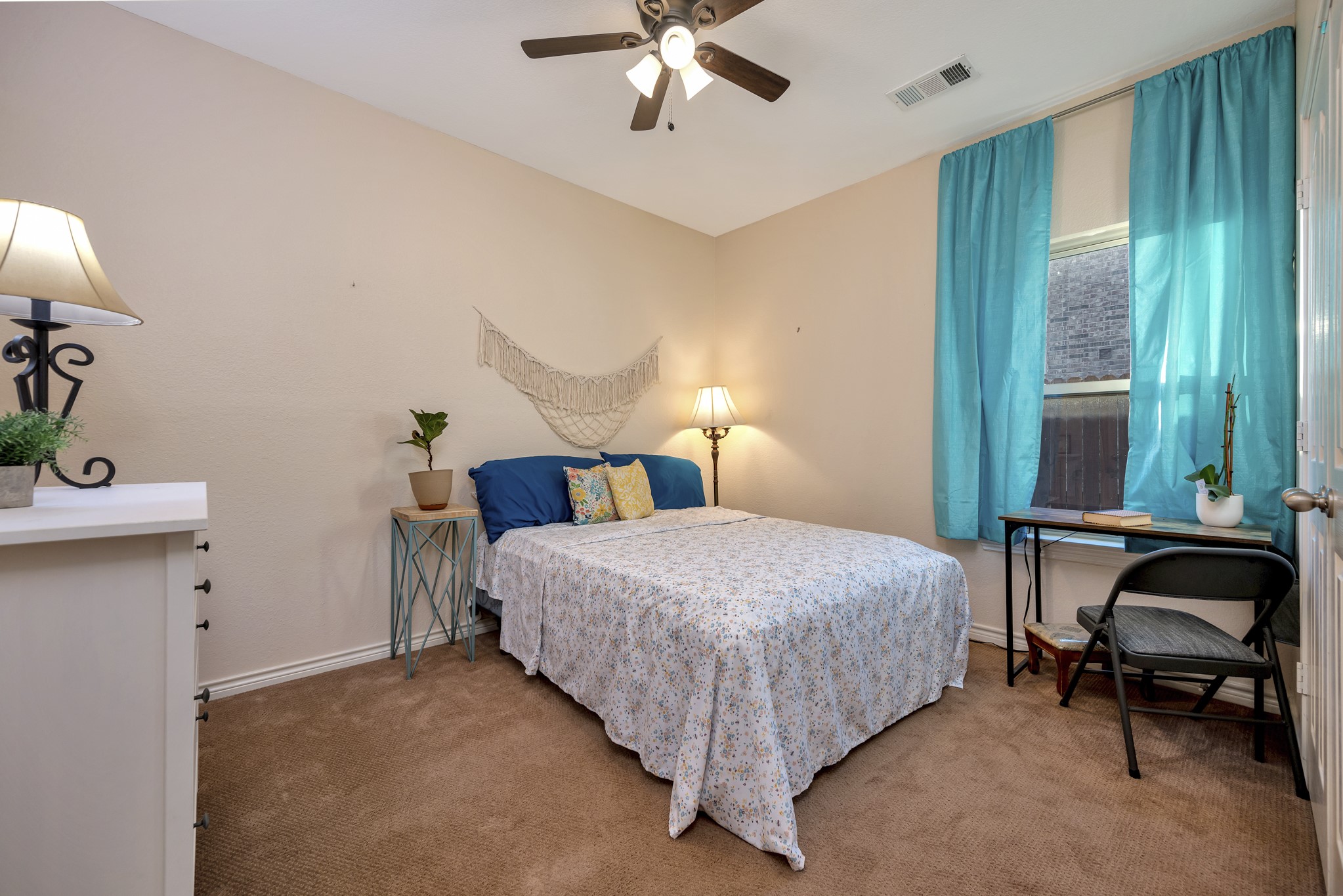 12757 Lizzie Place