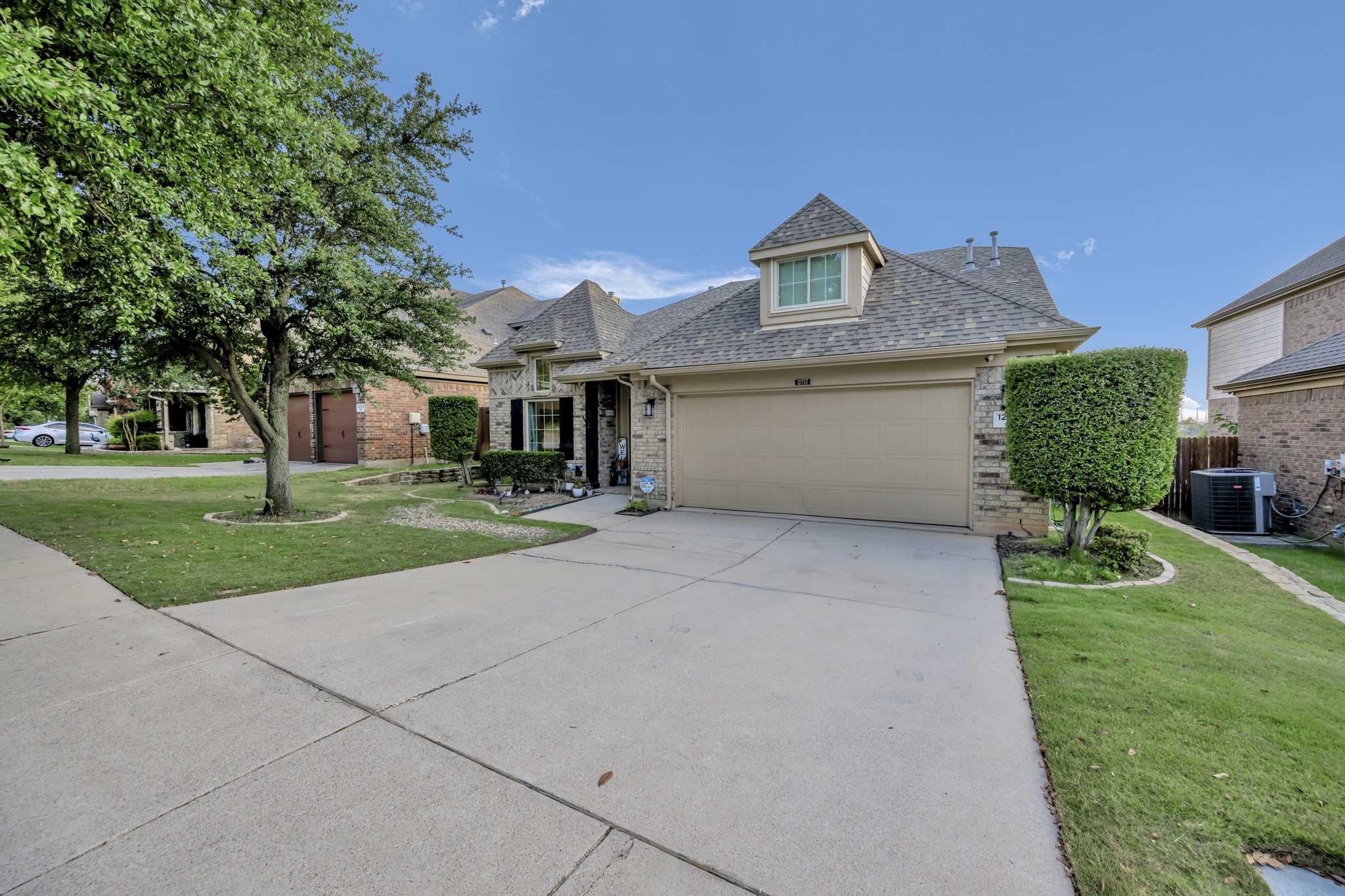 12757 Lizzie Place
