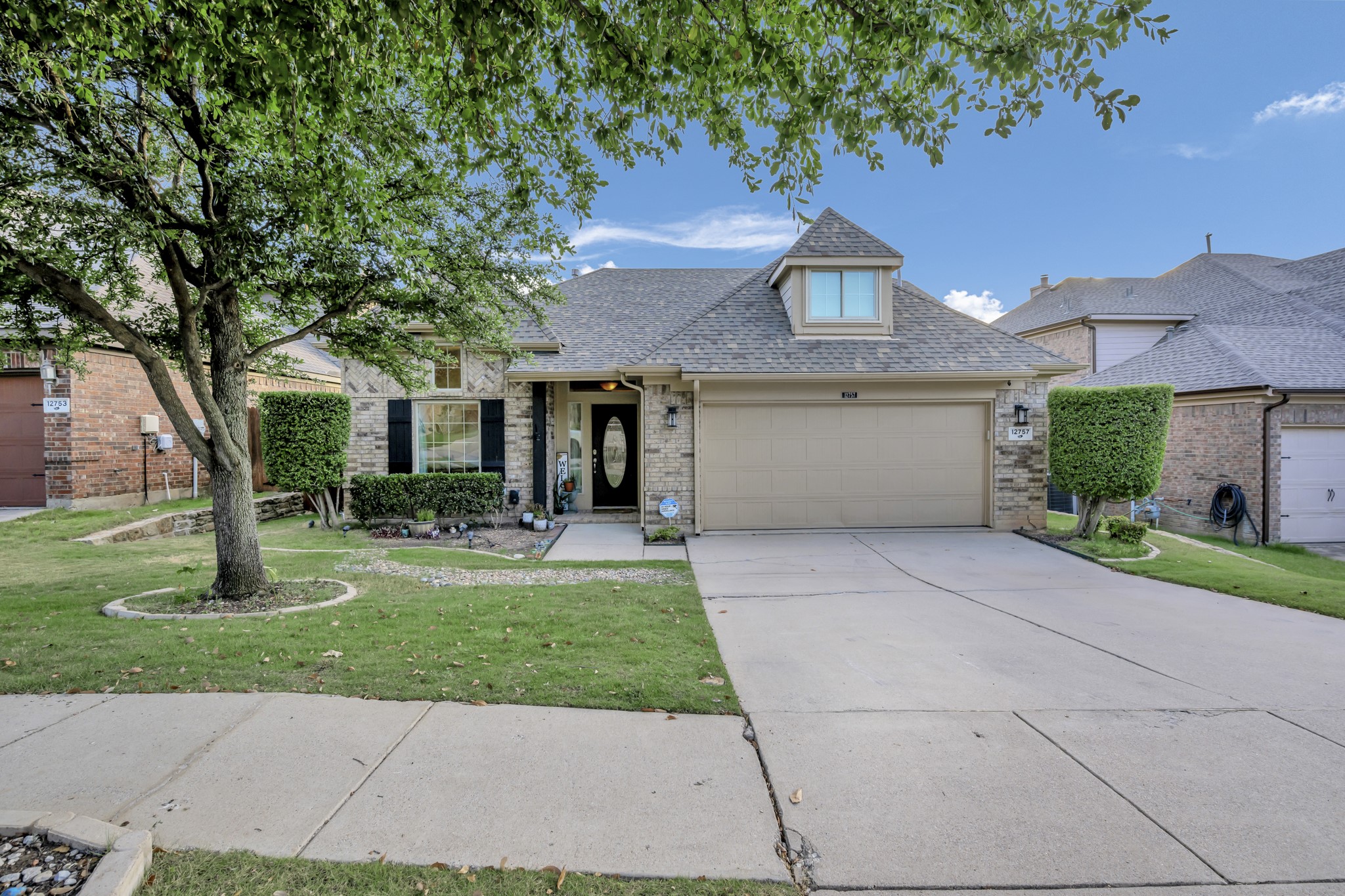 12757 Lizzie Place