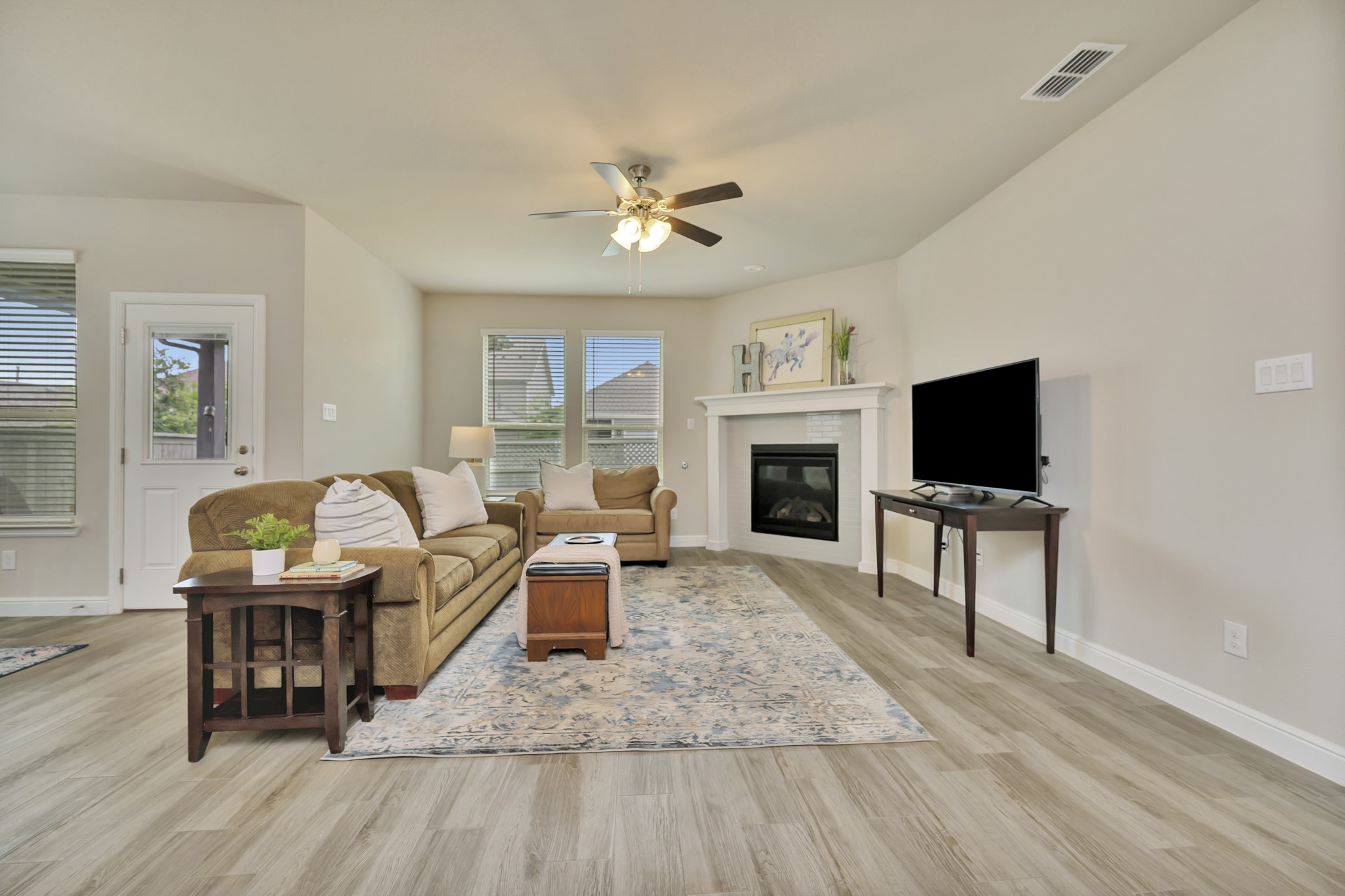 2320 Shorthorn Drive