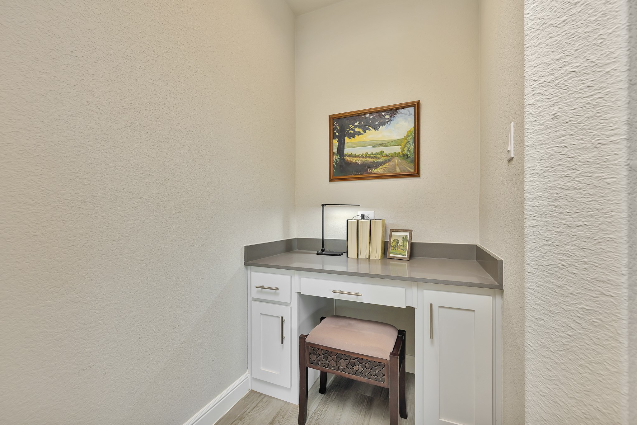 2320 Shorthorn Drive