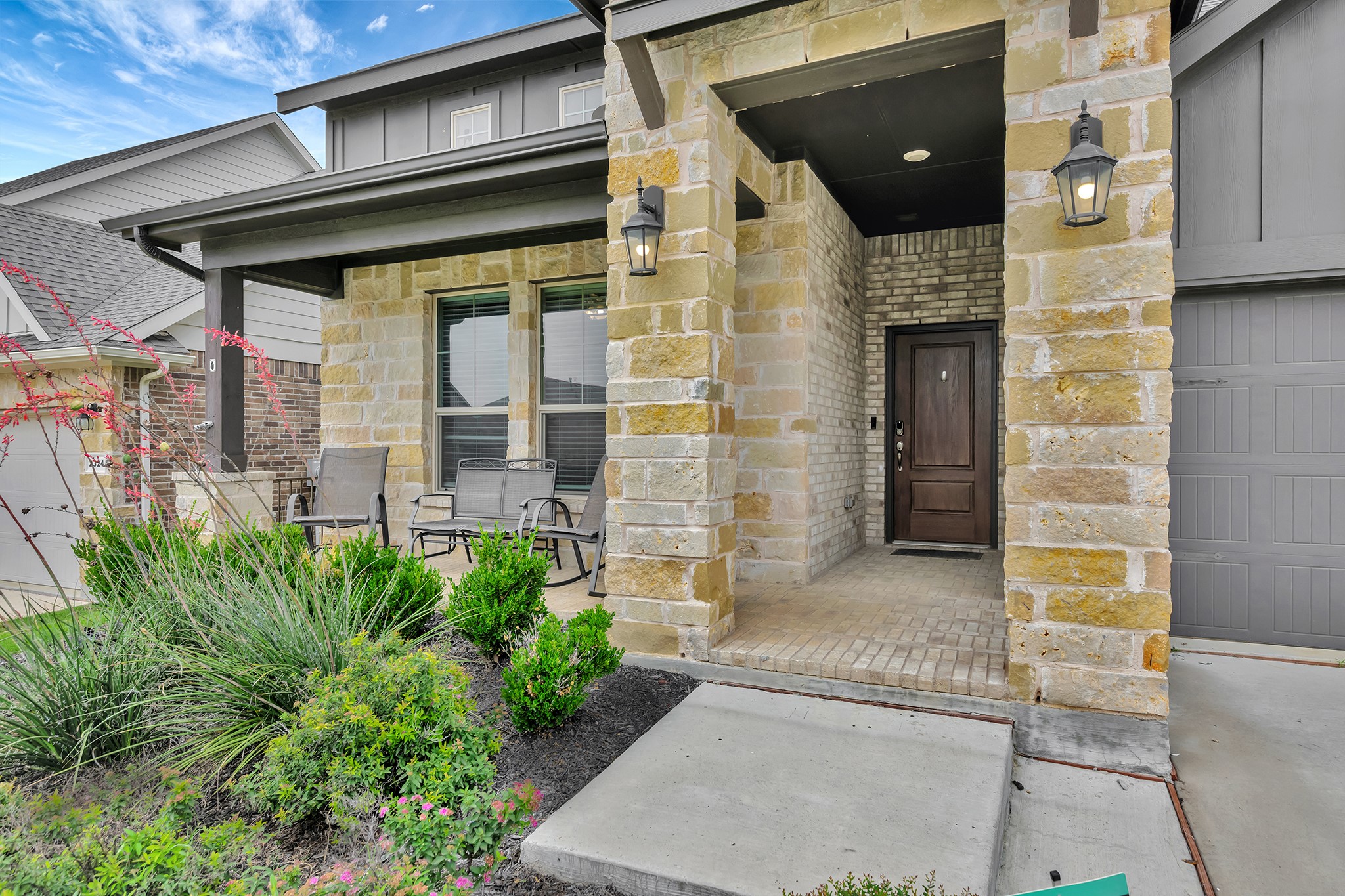 2320 Shorthorn Drive