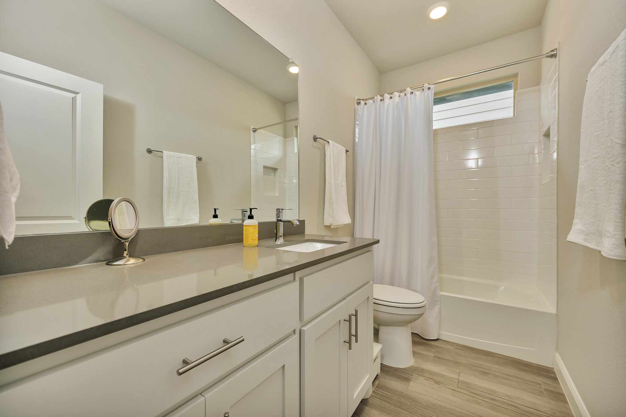 2320 Shorthorn Drive