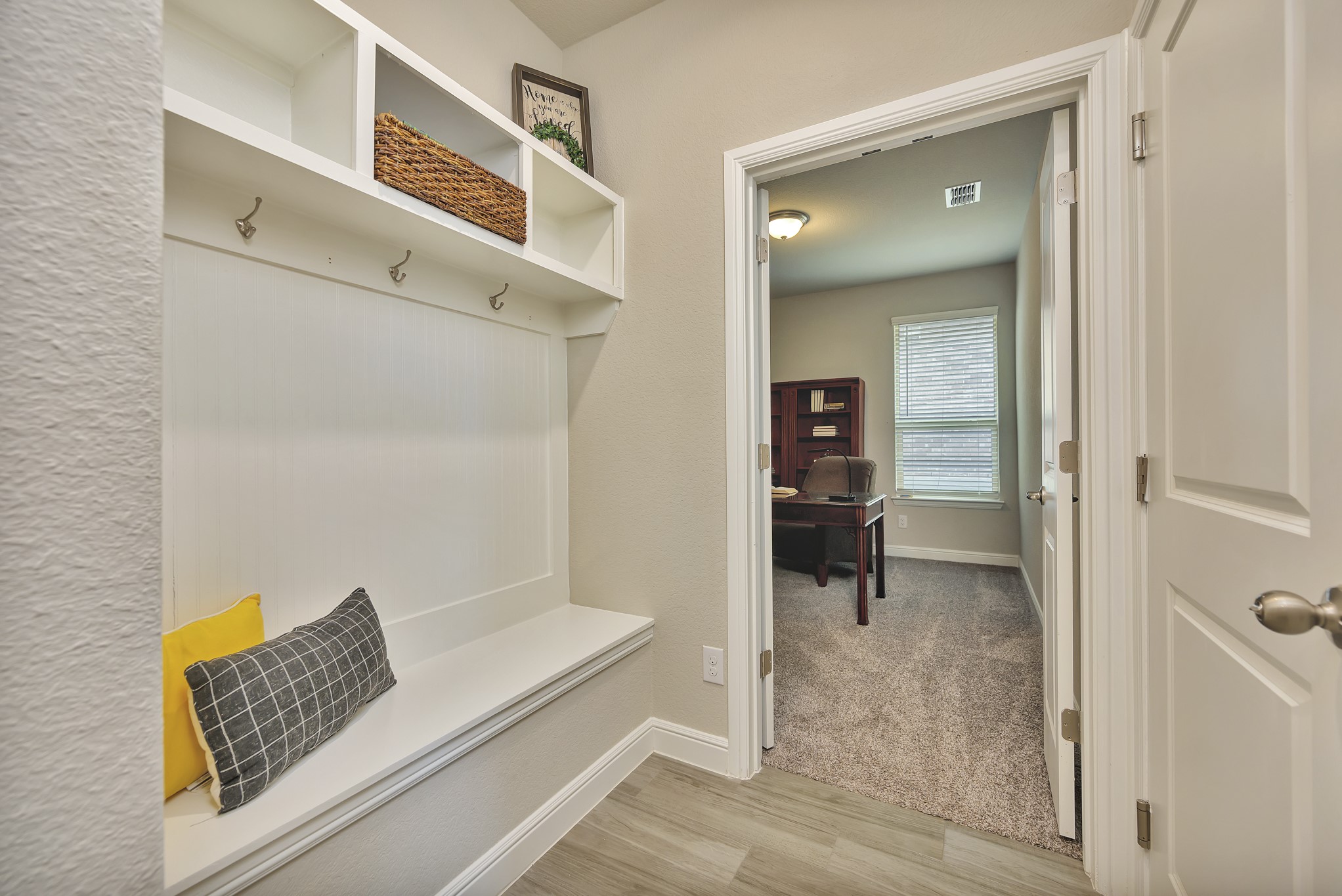 2320 Shorthorn Drive