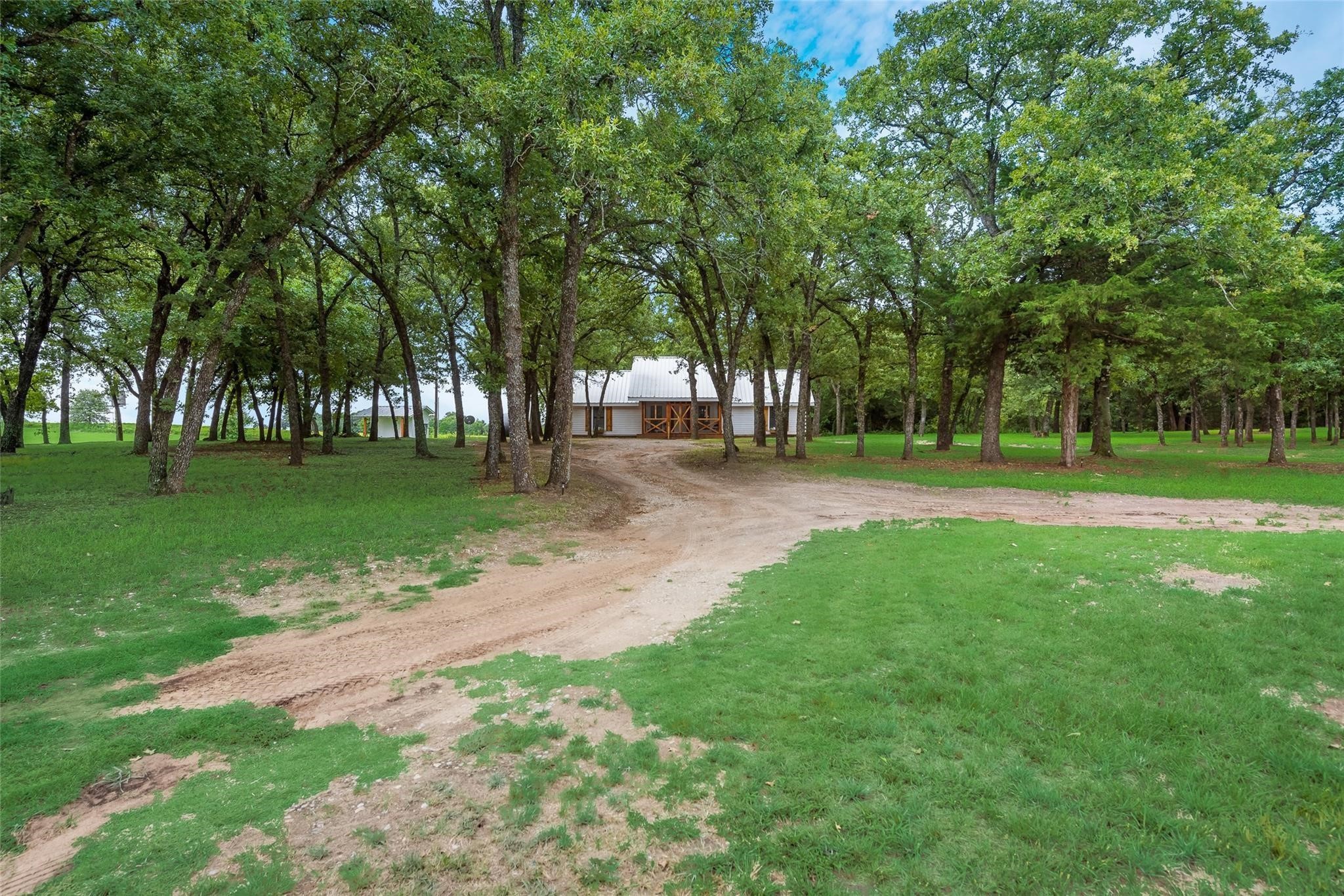 1402 Posey Brewer Road