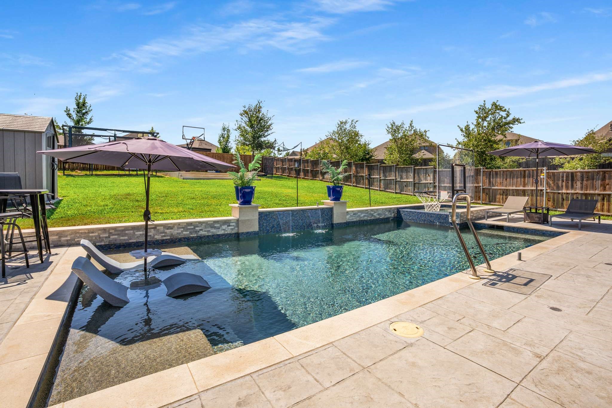 1129 Uplands Drive