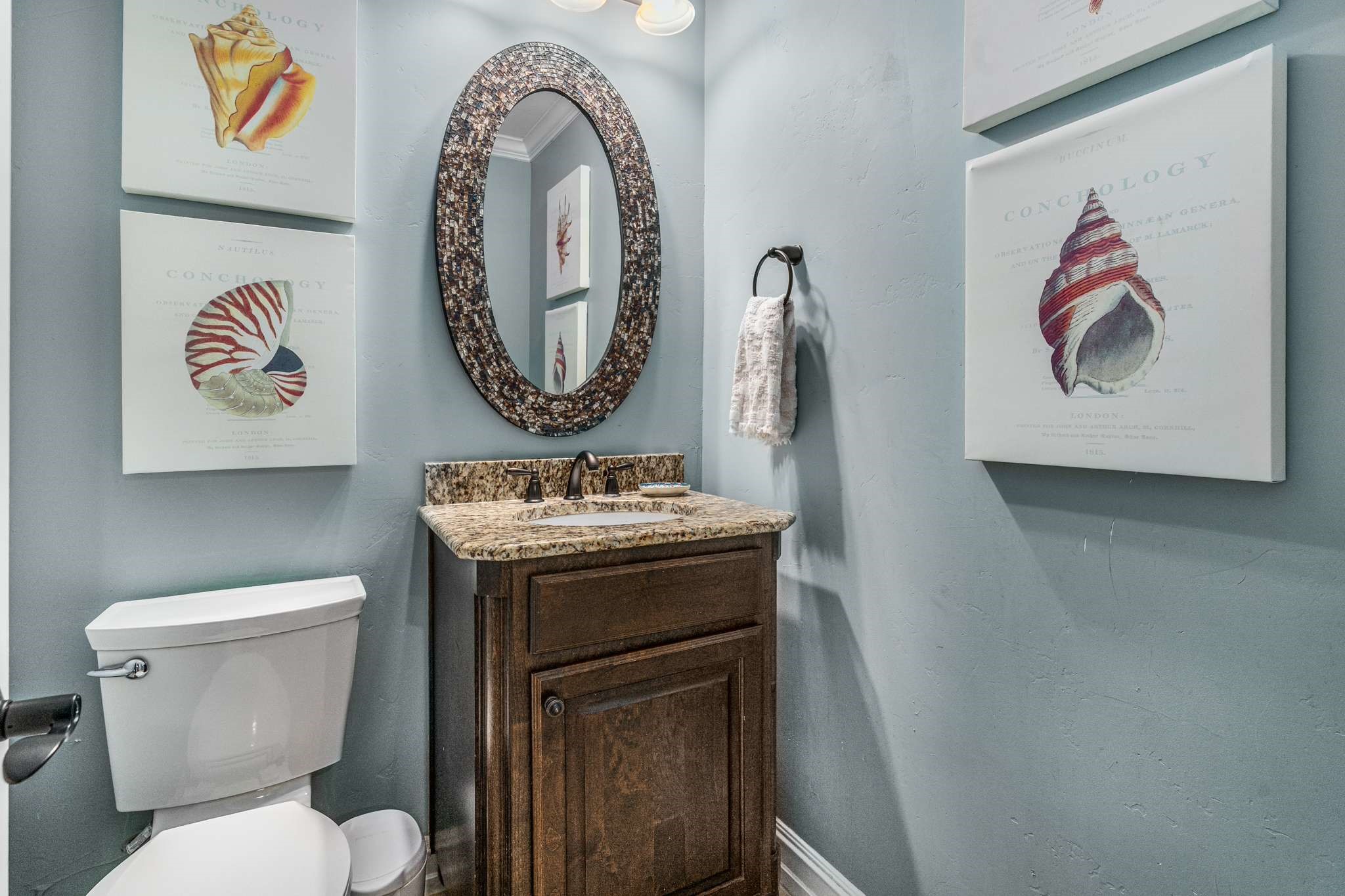 2825 Macquarie Street