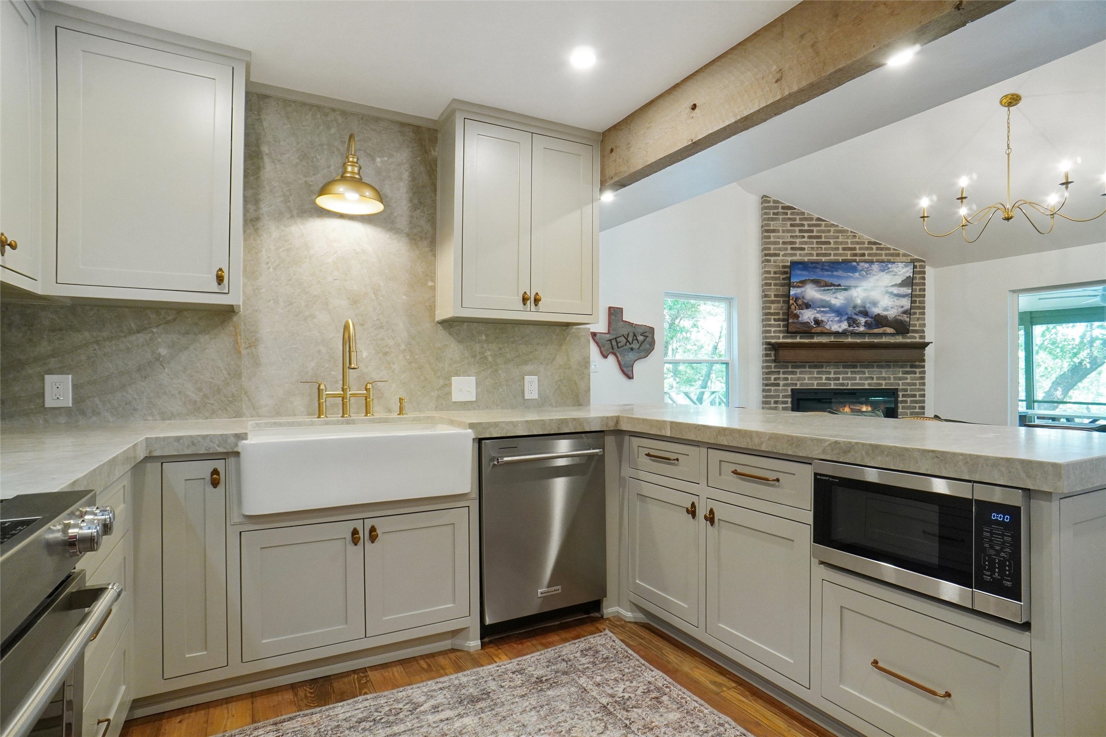 2147 Chaparral Drive