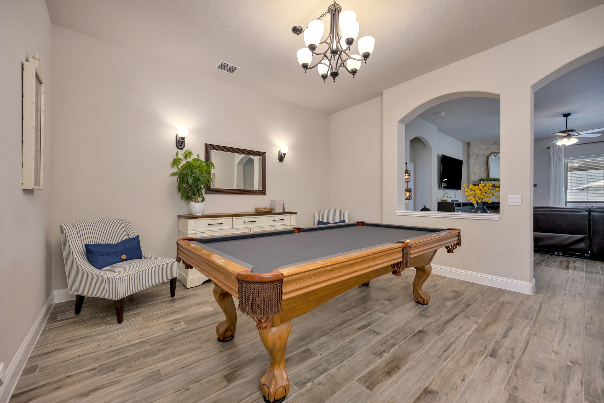 1102 Alderwood Drive