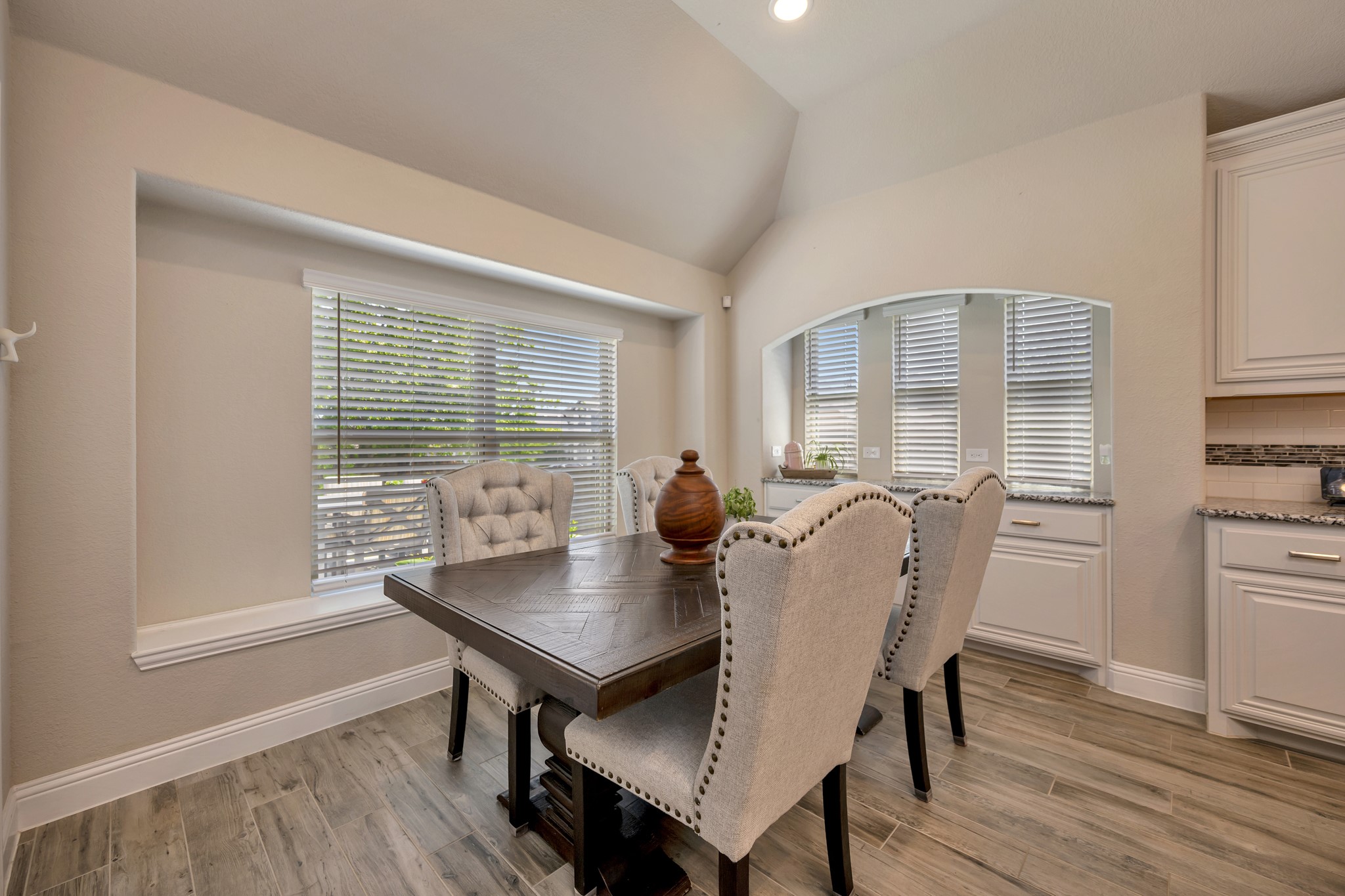 1102 Alderwood Drive