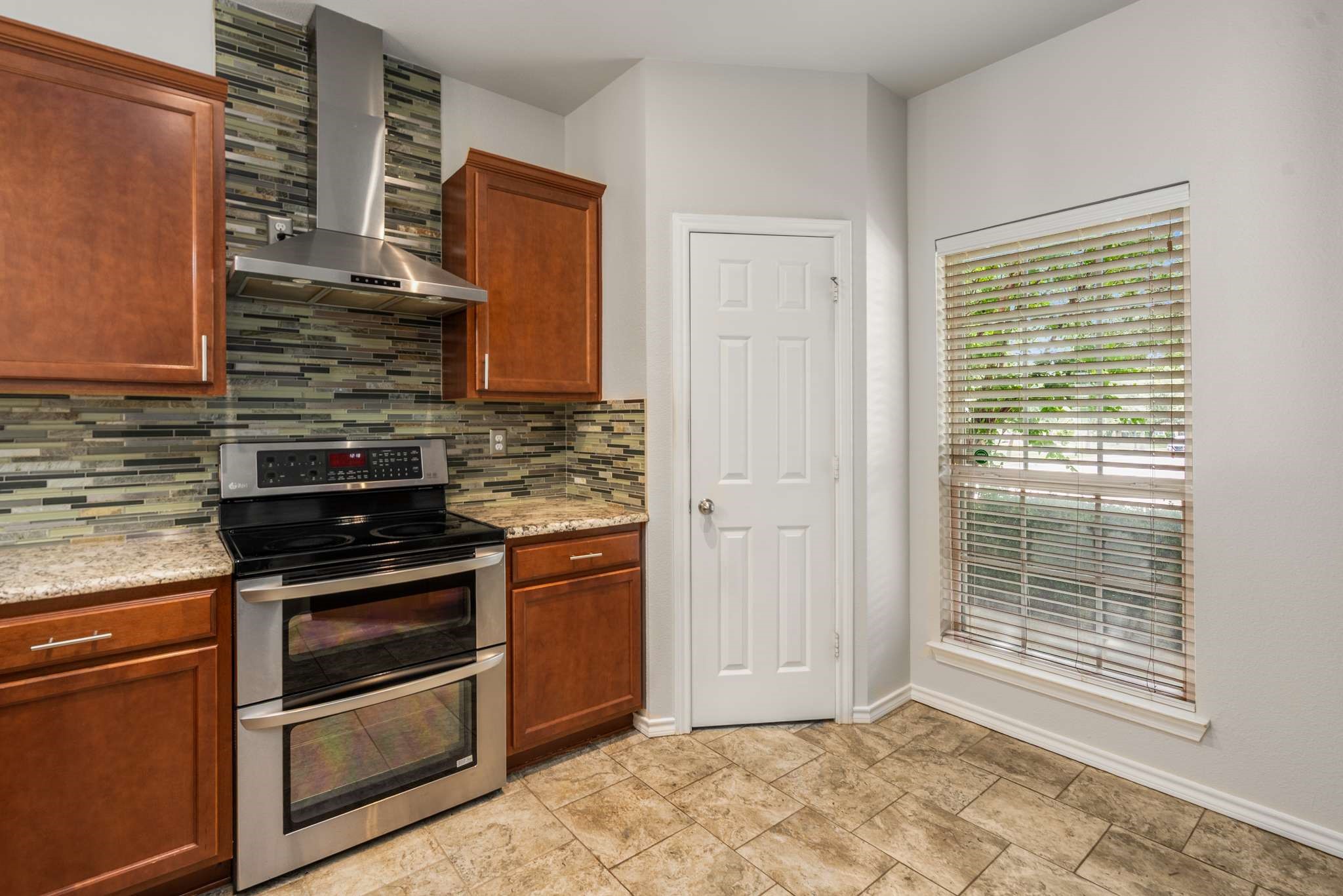 10969 Colonial Heights Lane