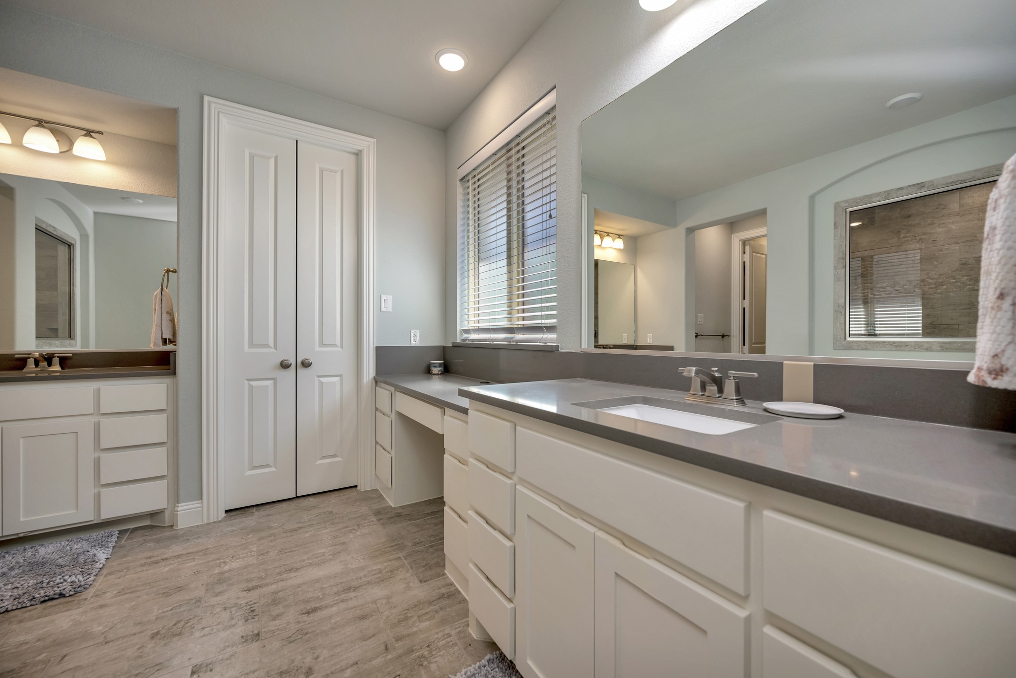 1129 Highpoint Way