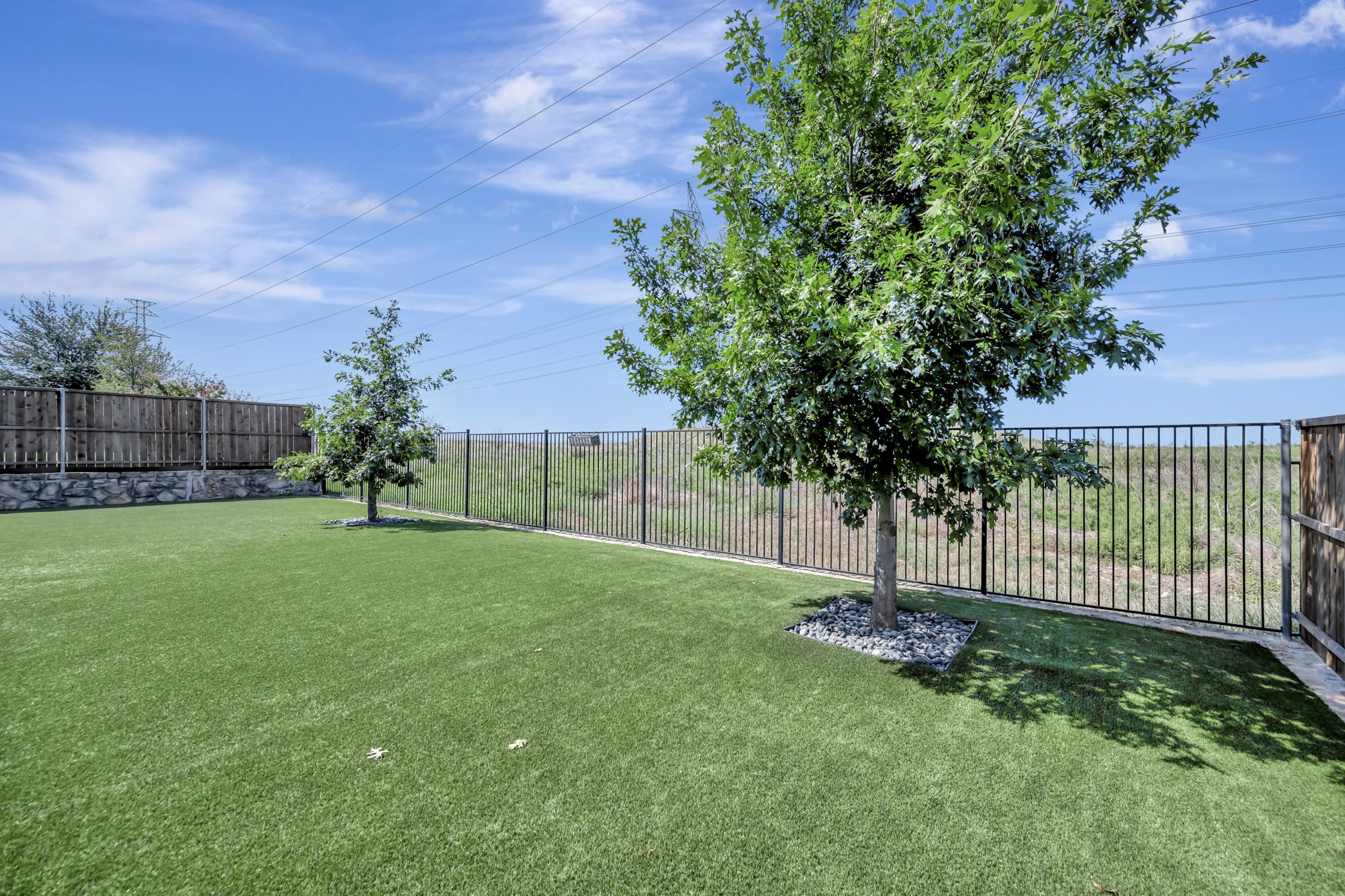 1129 Highpoint Way