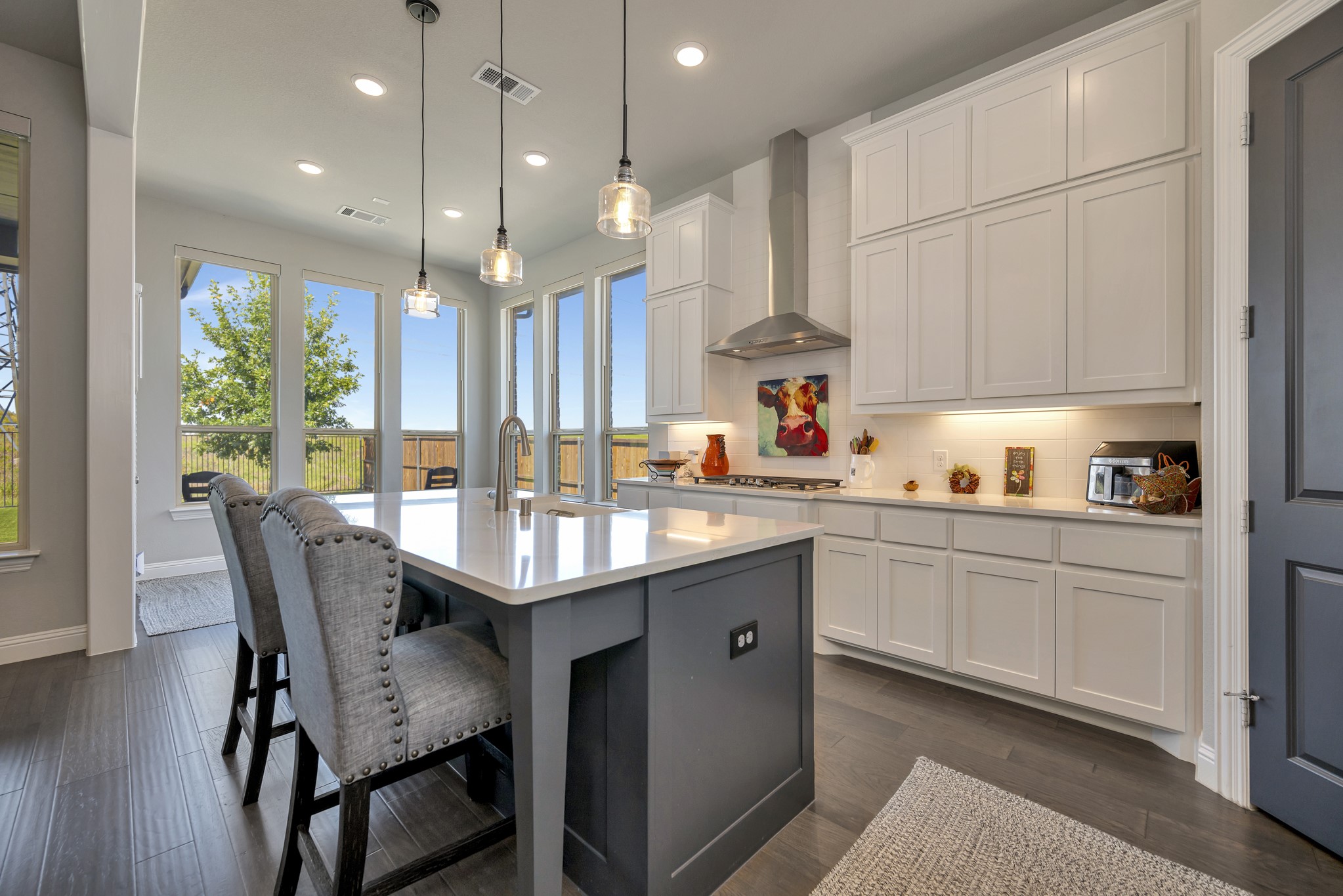 1129 Highpoint Way
