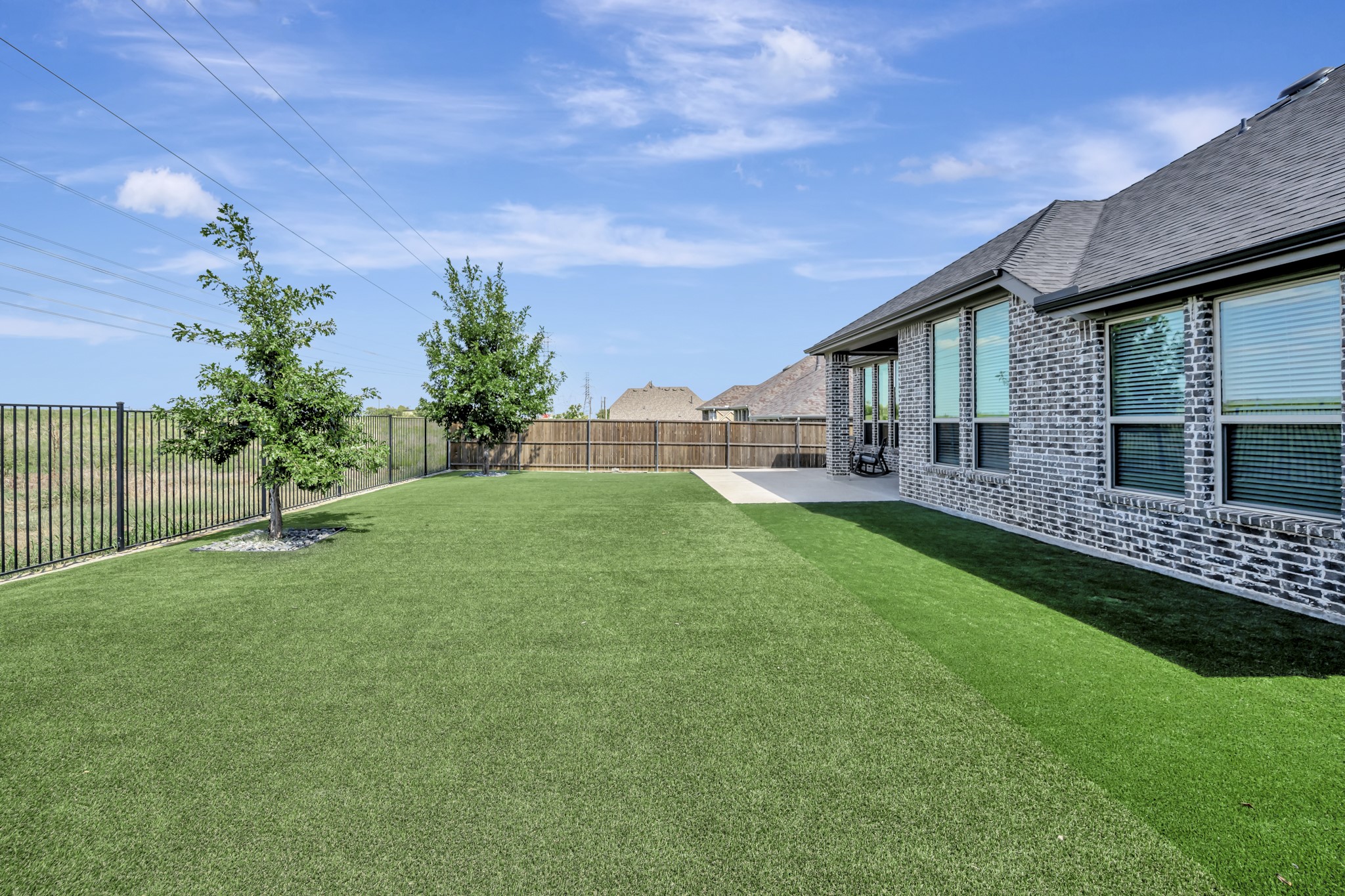 1129 Highpoint Way
