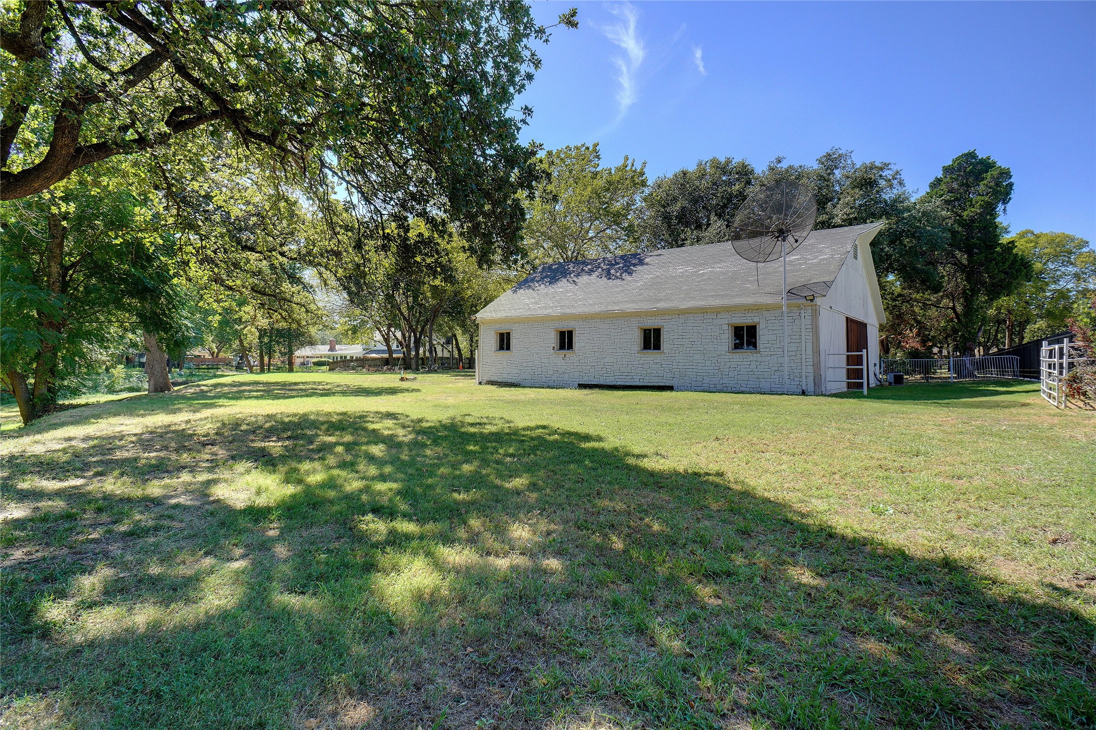 1275 Shady Oaks Drive