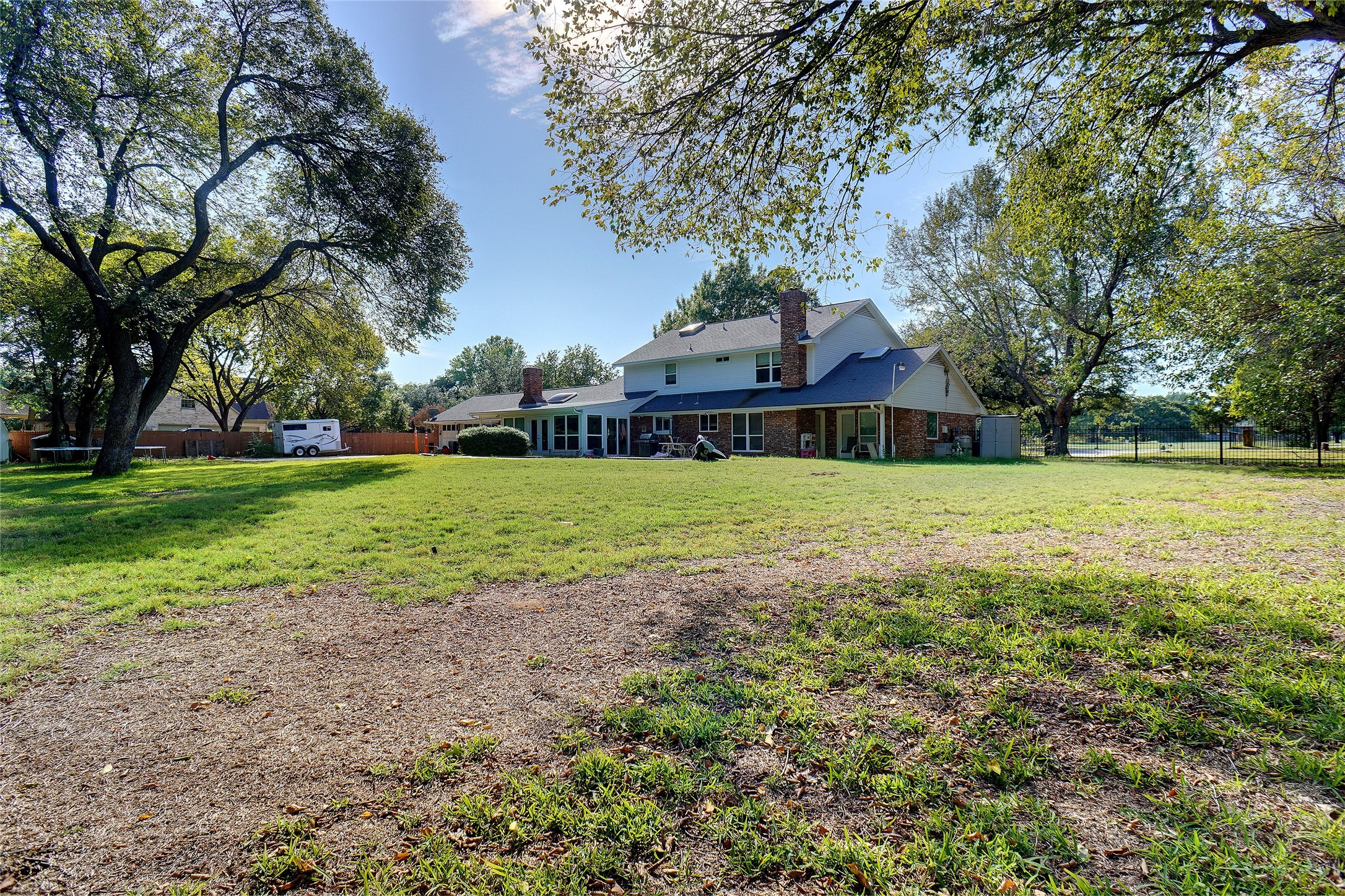 1275 Shady Oaks Drive