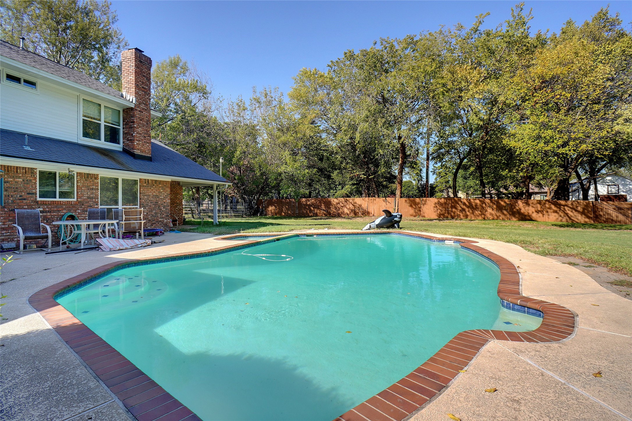 1275 Shady Oaks Drive