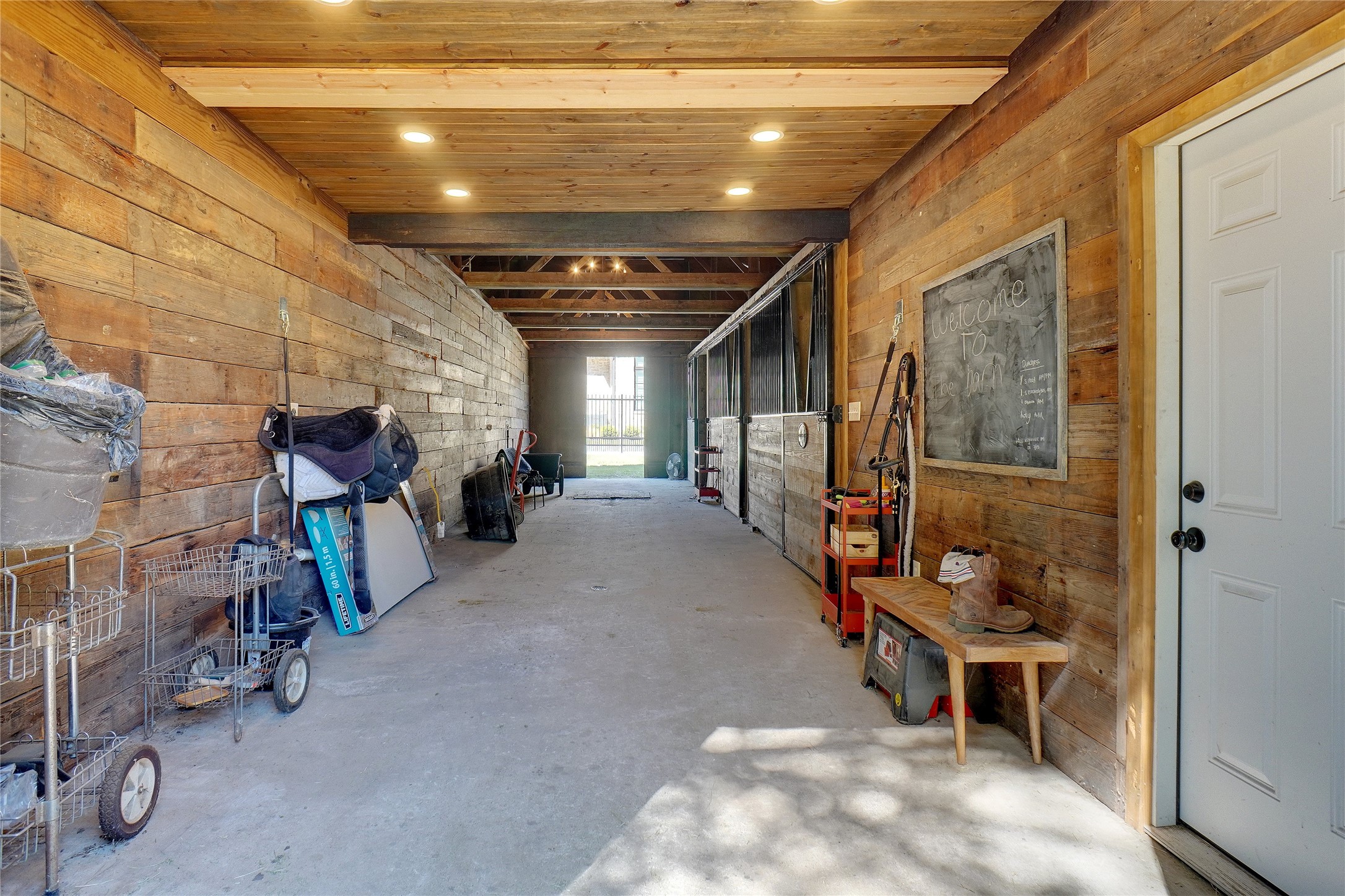 1275 Shady Oaks Drive