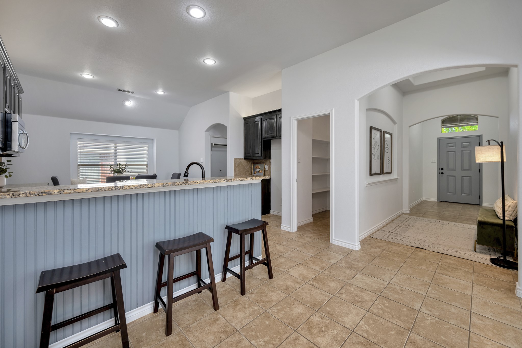 12421 Woods Edge Trail