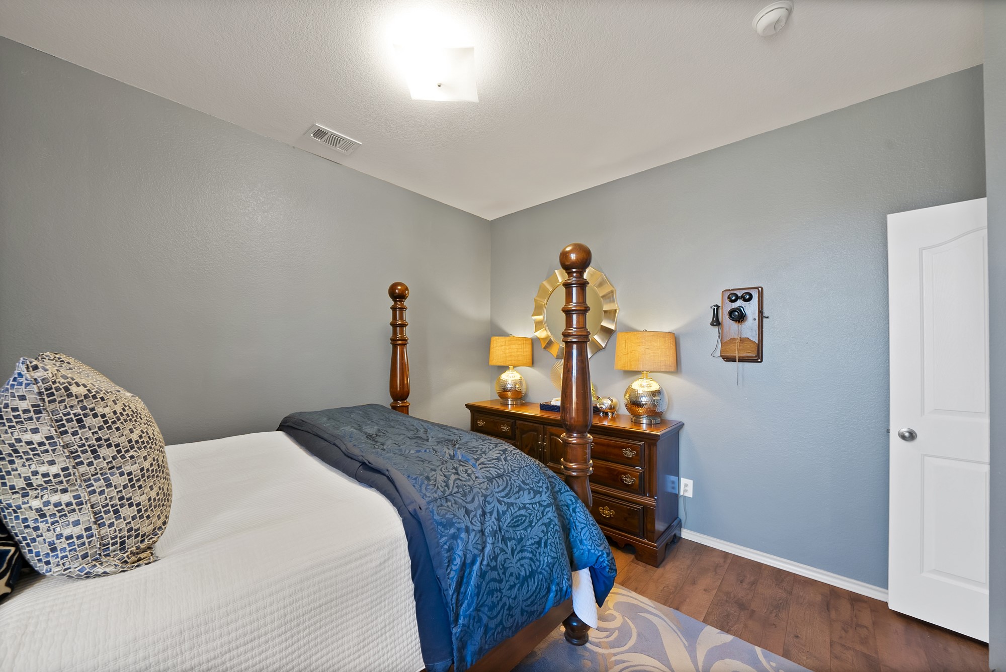 10864 Irish Glen Trail