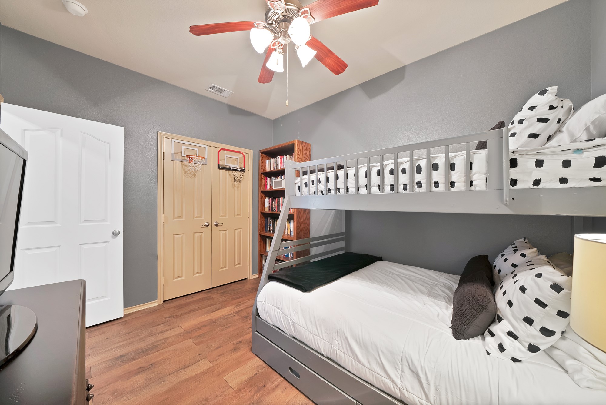 10864 Irish Glen Trail