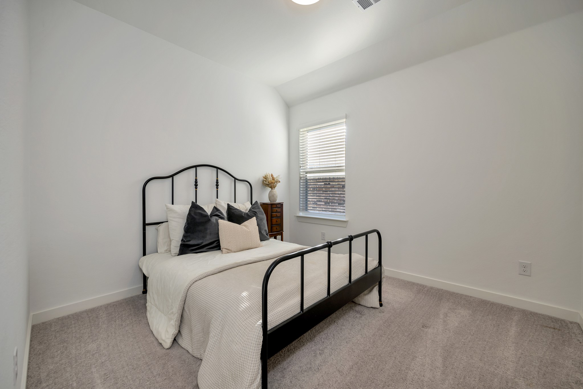 2220 Shorthorn Drive