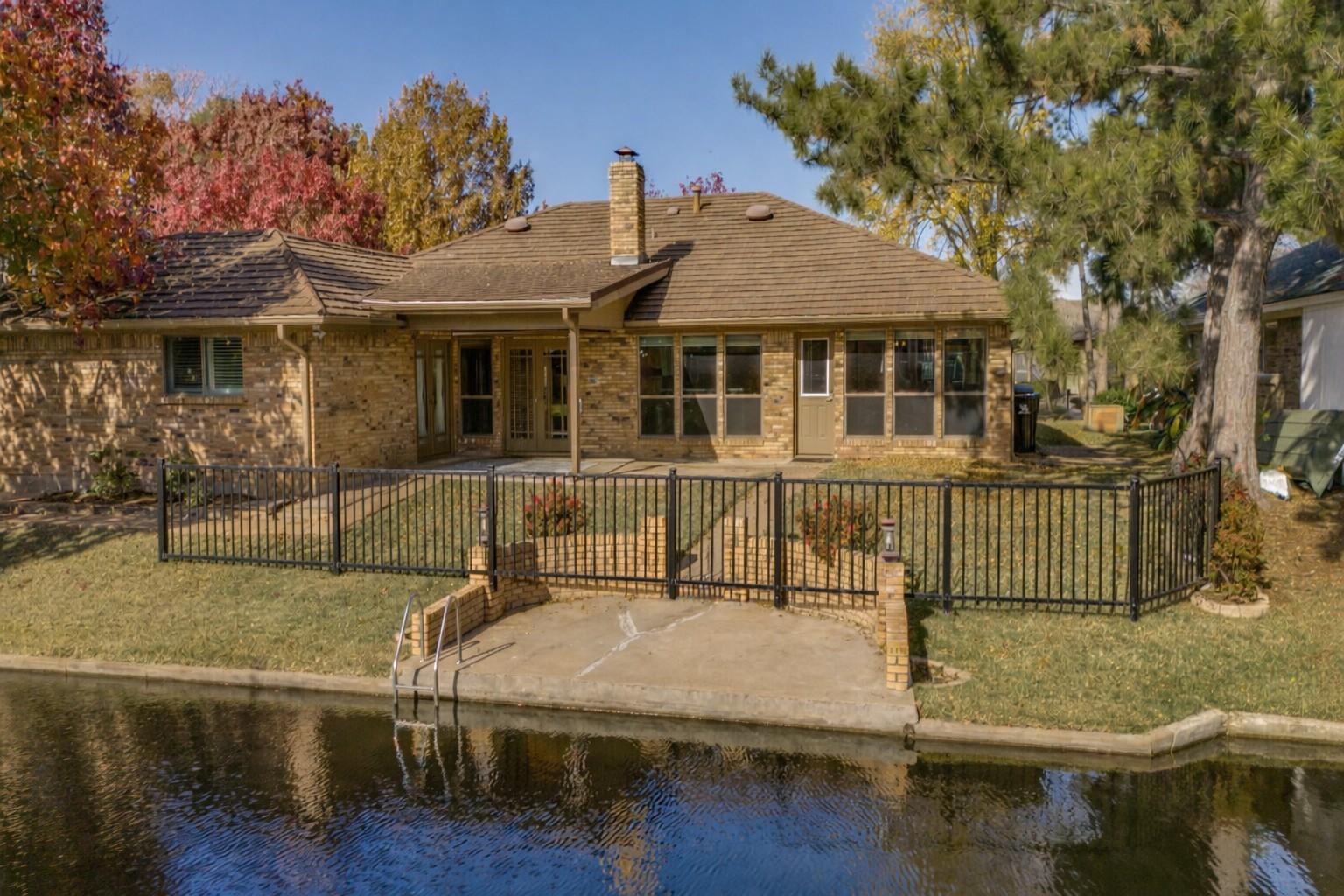 2814 Augusta Lane