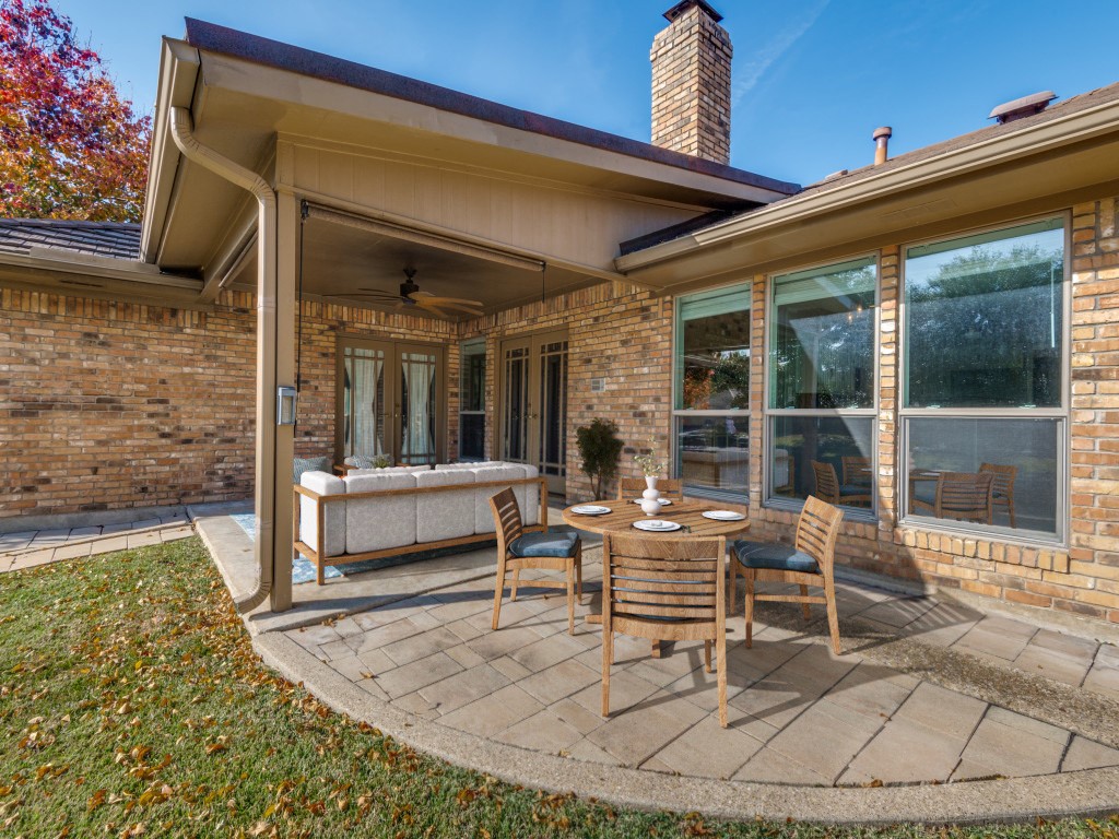 2814 Augusta Lane