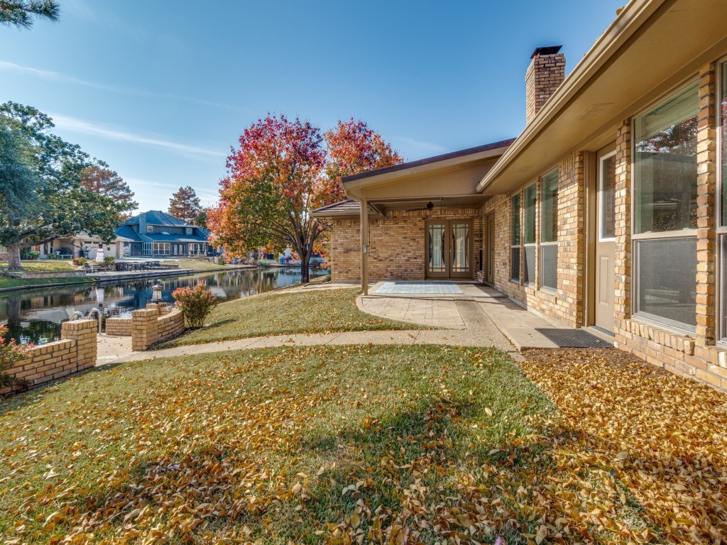 2814 Augusta Lane