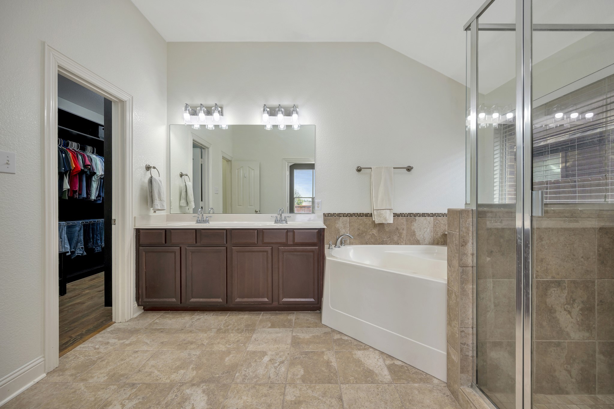 12833 Royal Ascot Drive