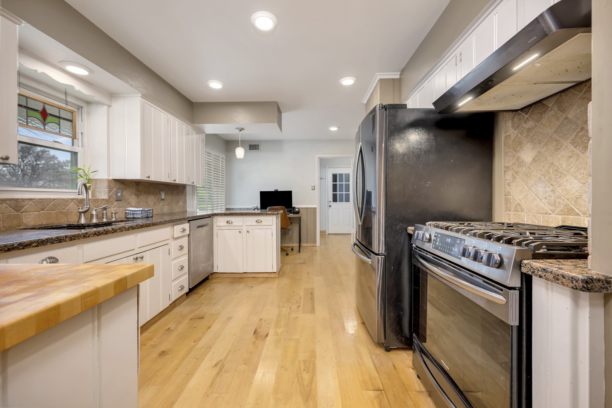 10005 Ridgehaven Drive