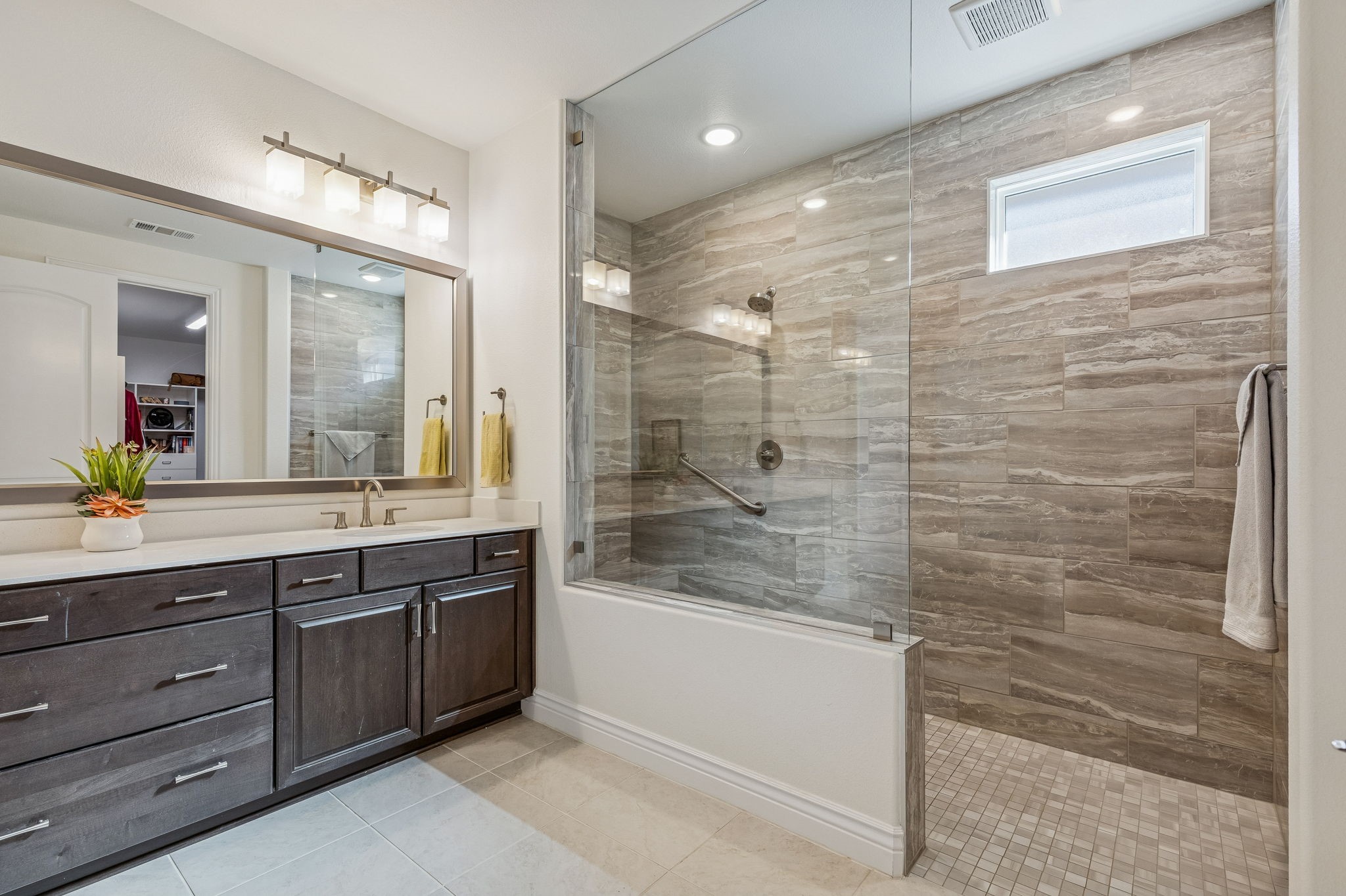 8717 Basanite Avenue